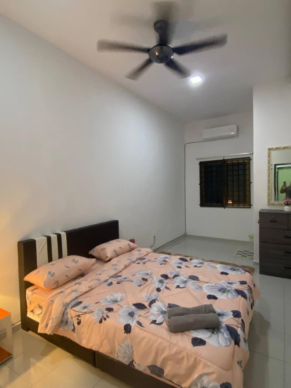 Islamic Homestay Promenade Tanjung Lumpur