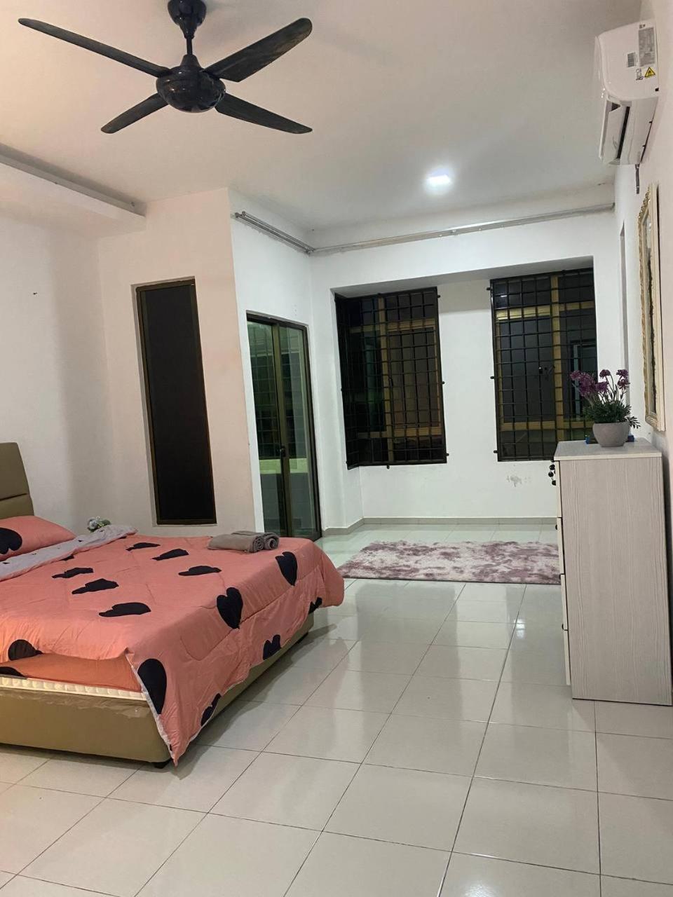 Islamic Homestay Promenade Tanjung Lumpur