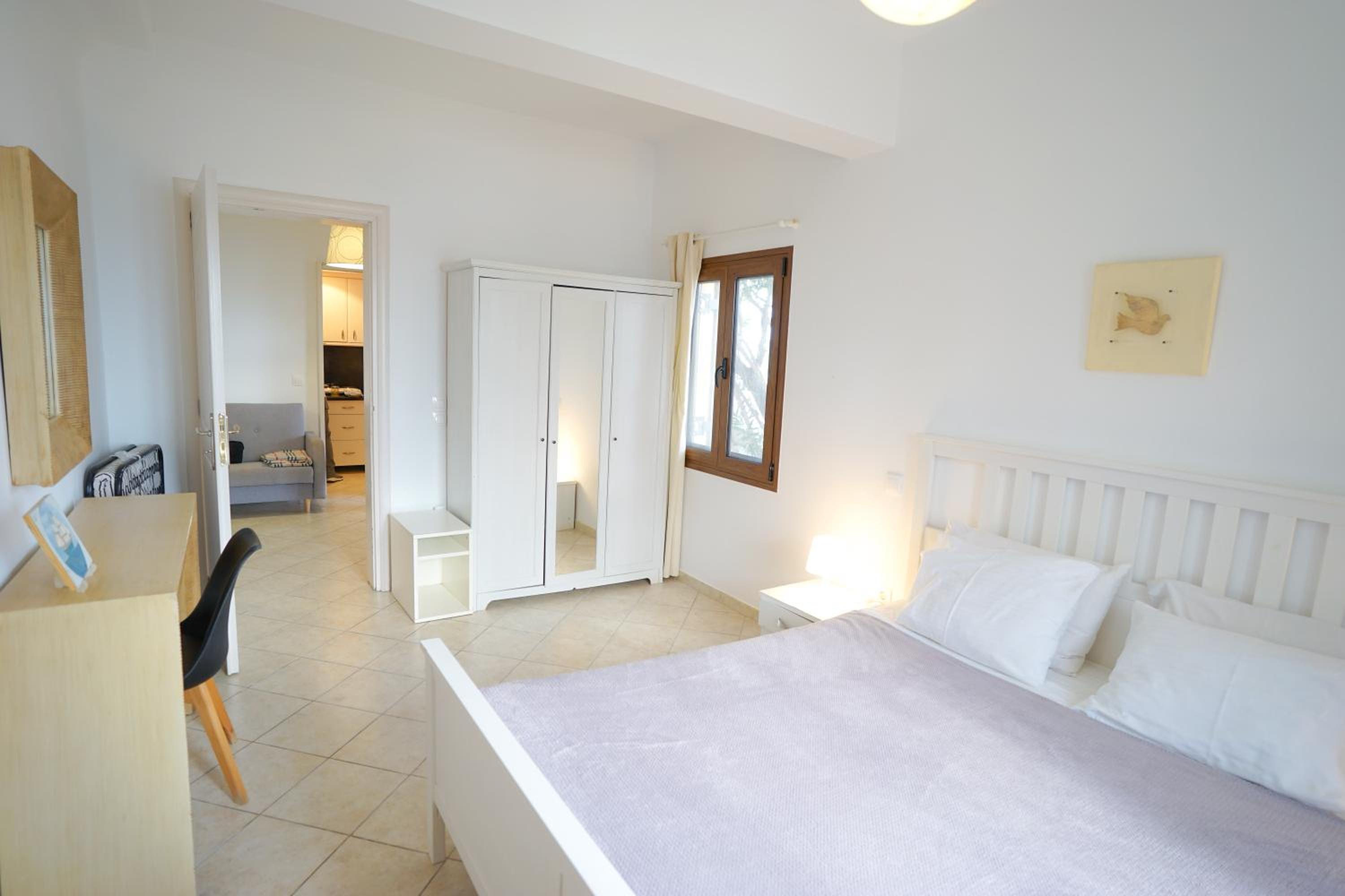 Fira Central Apartments with Veranda view 4