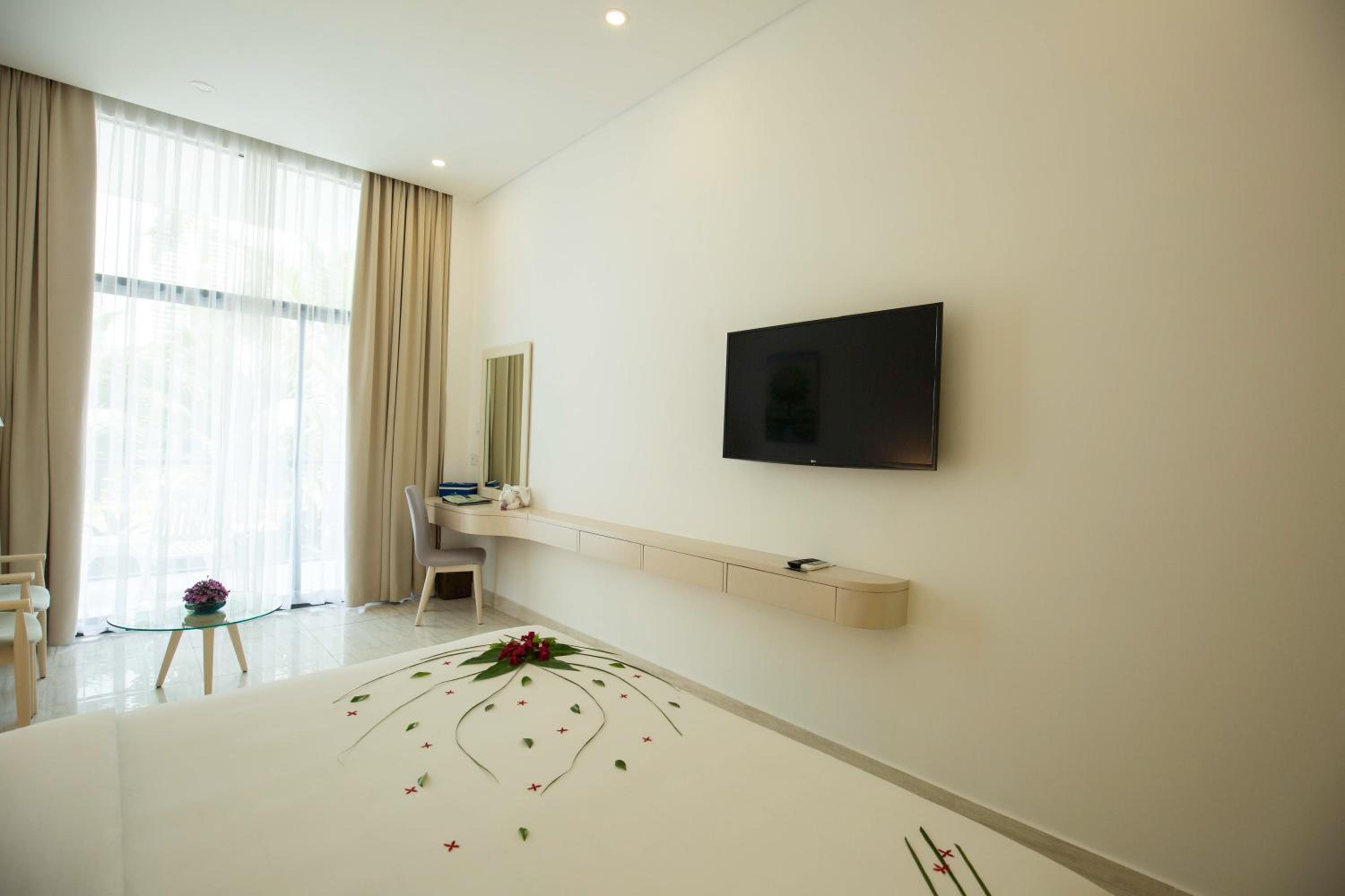 CostaBella Resort Nha Trang