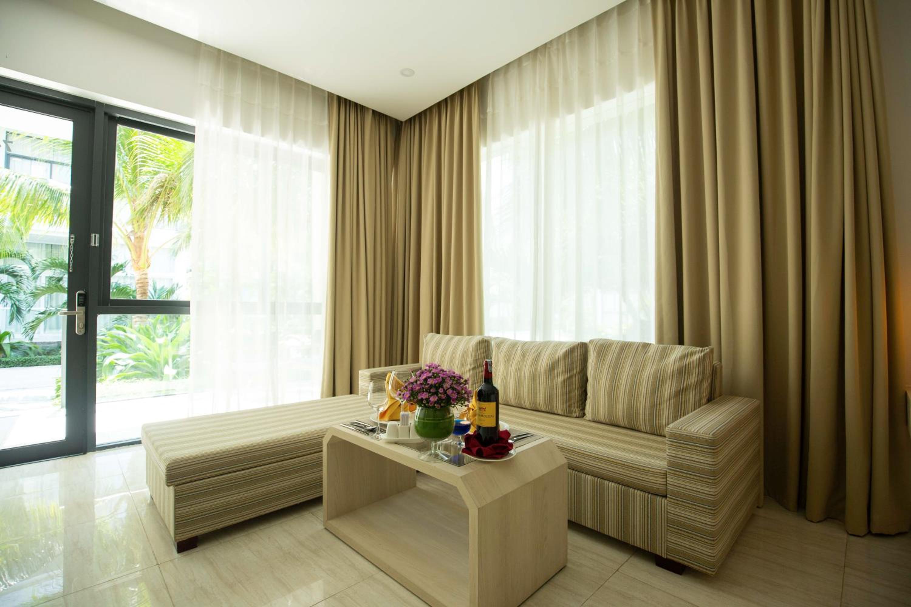 CostaBella Resort Nha Trang