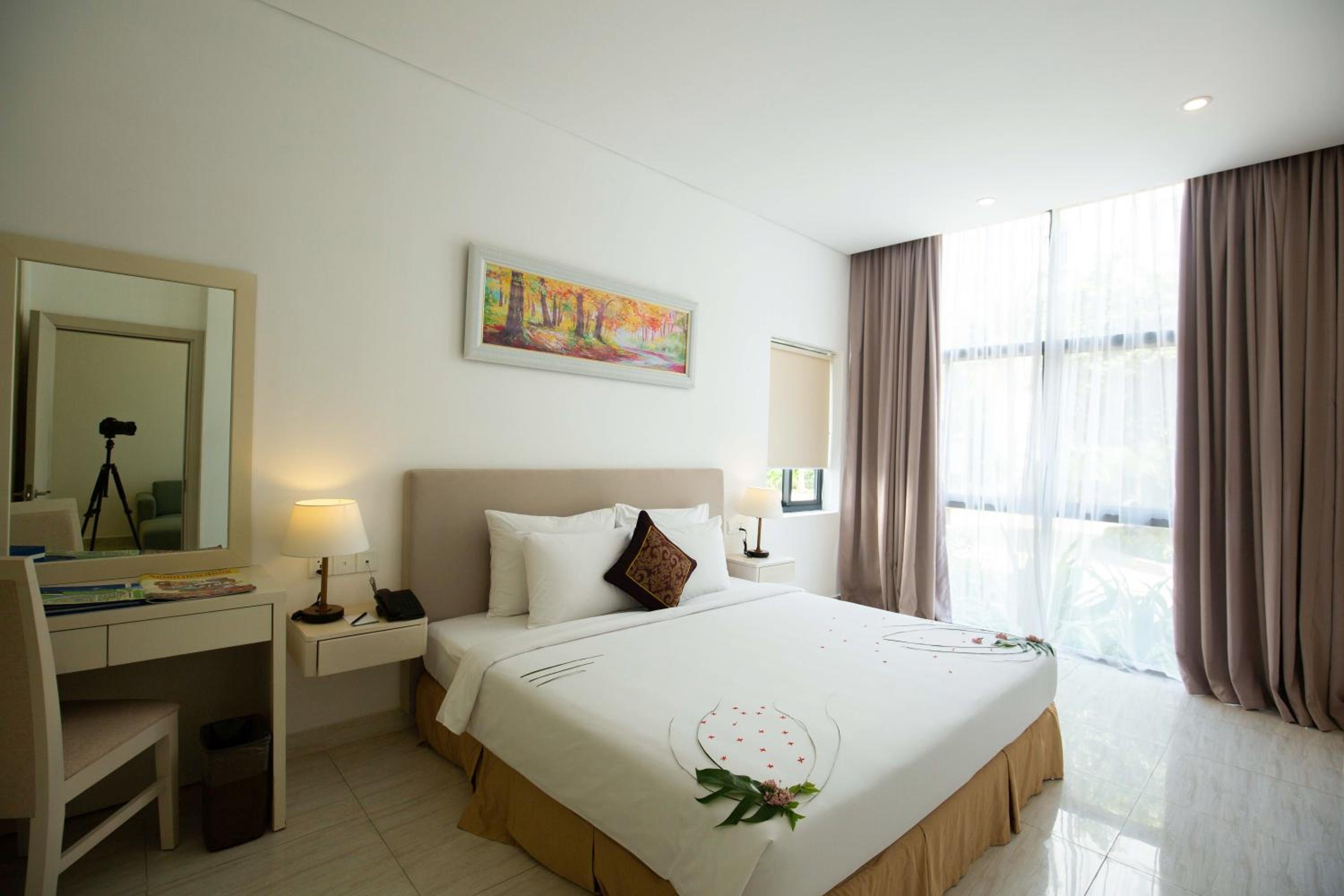 CostaBella Resort Nha Trang
