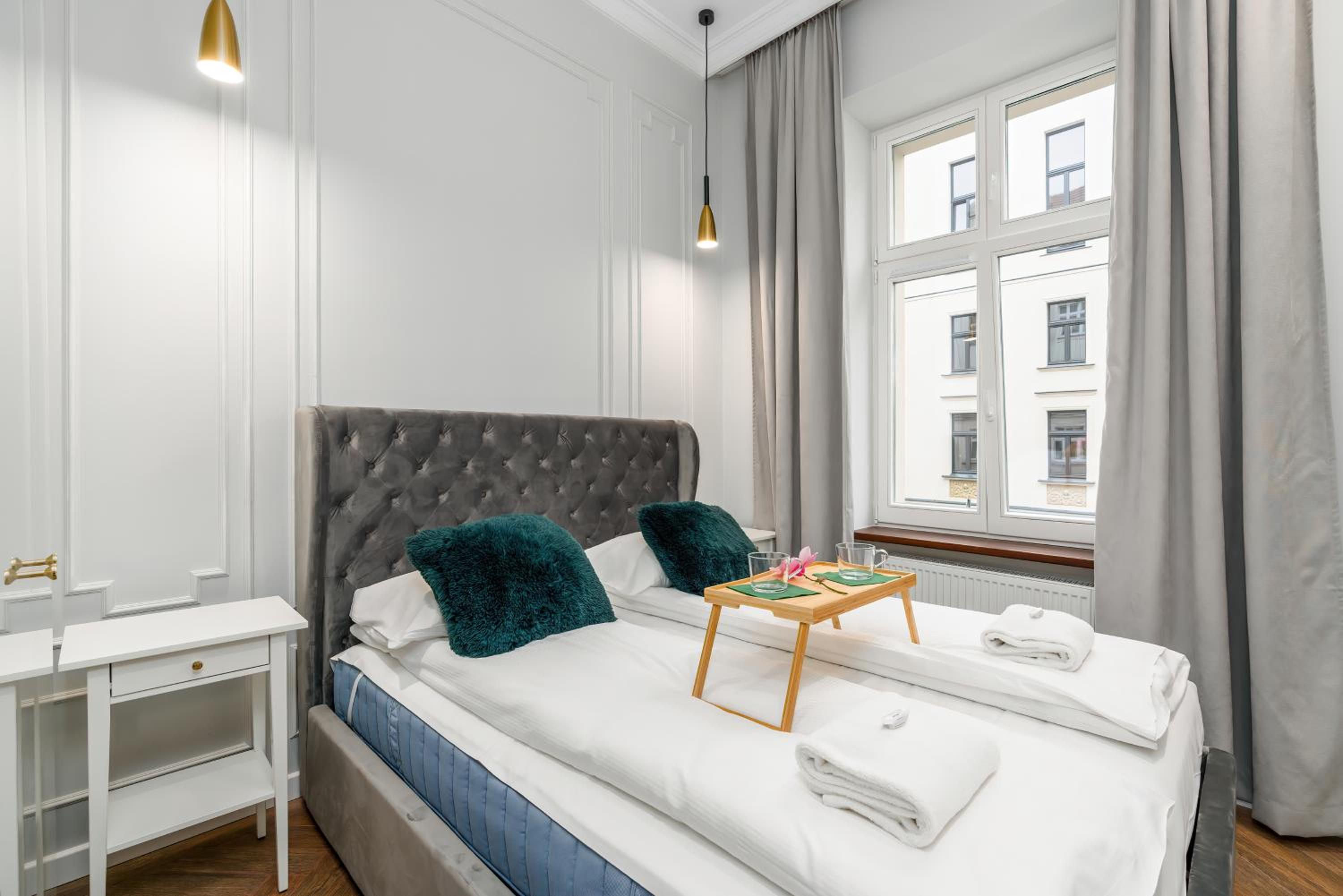 Central Apartments Garbary by Renters view 3