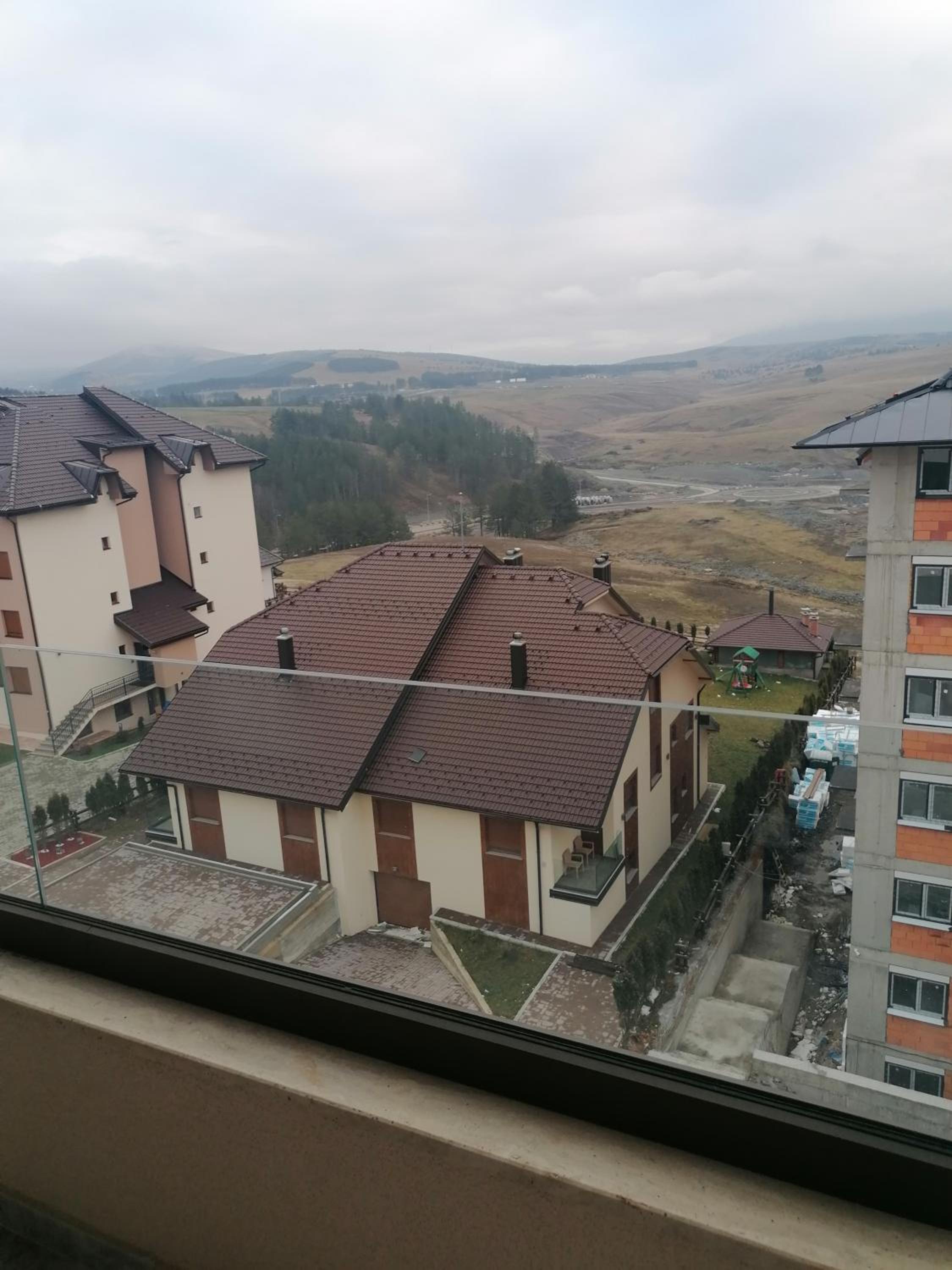 Photo 46