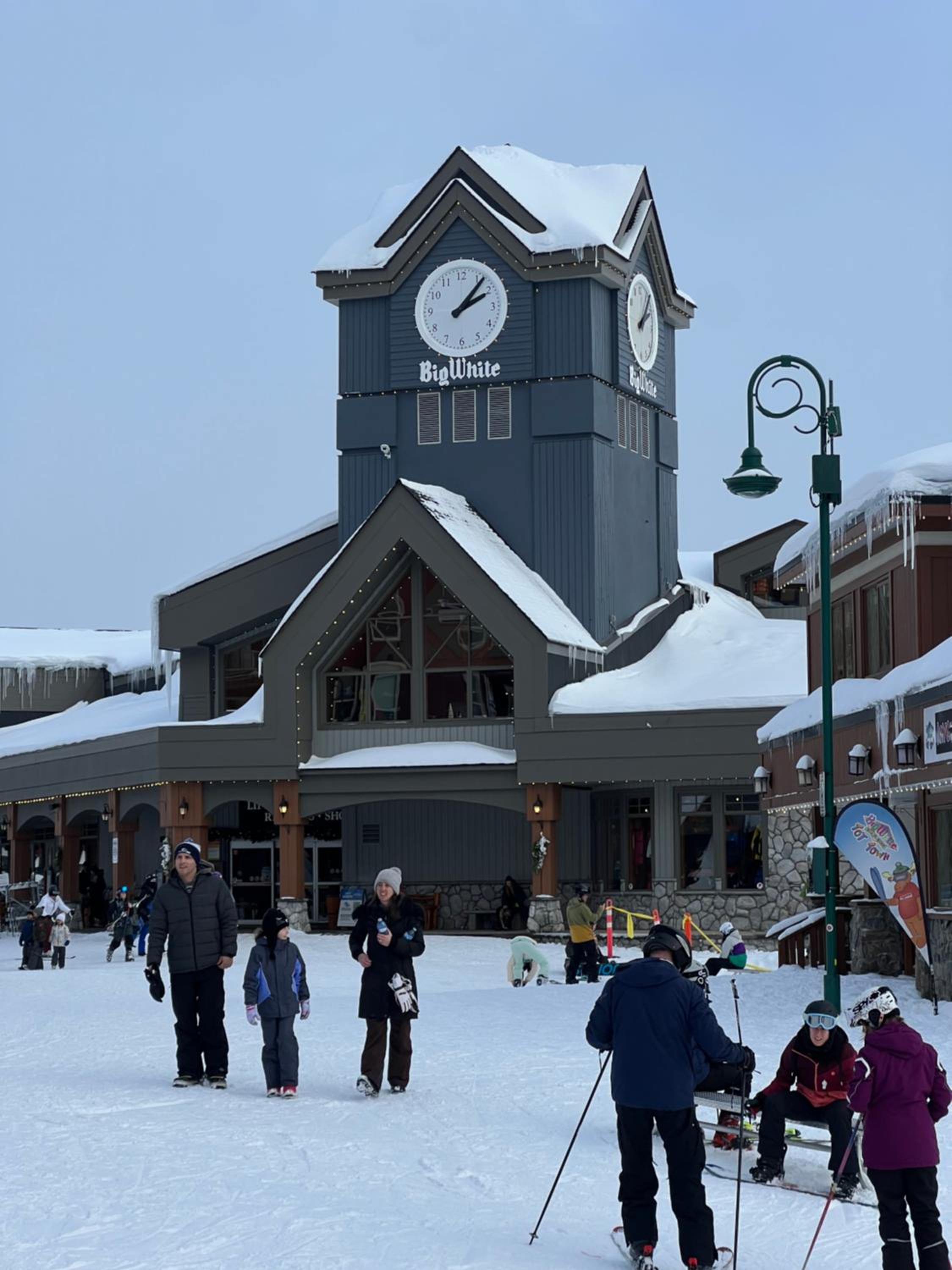 Magical Views at Southpoint Big White! Best Location!