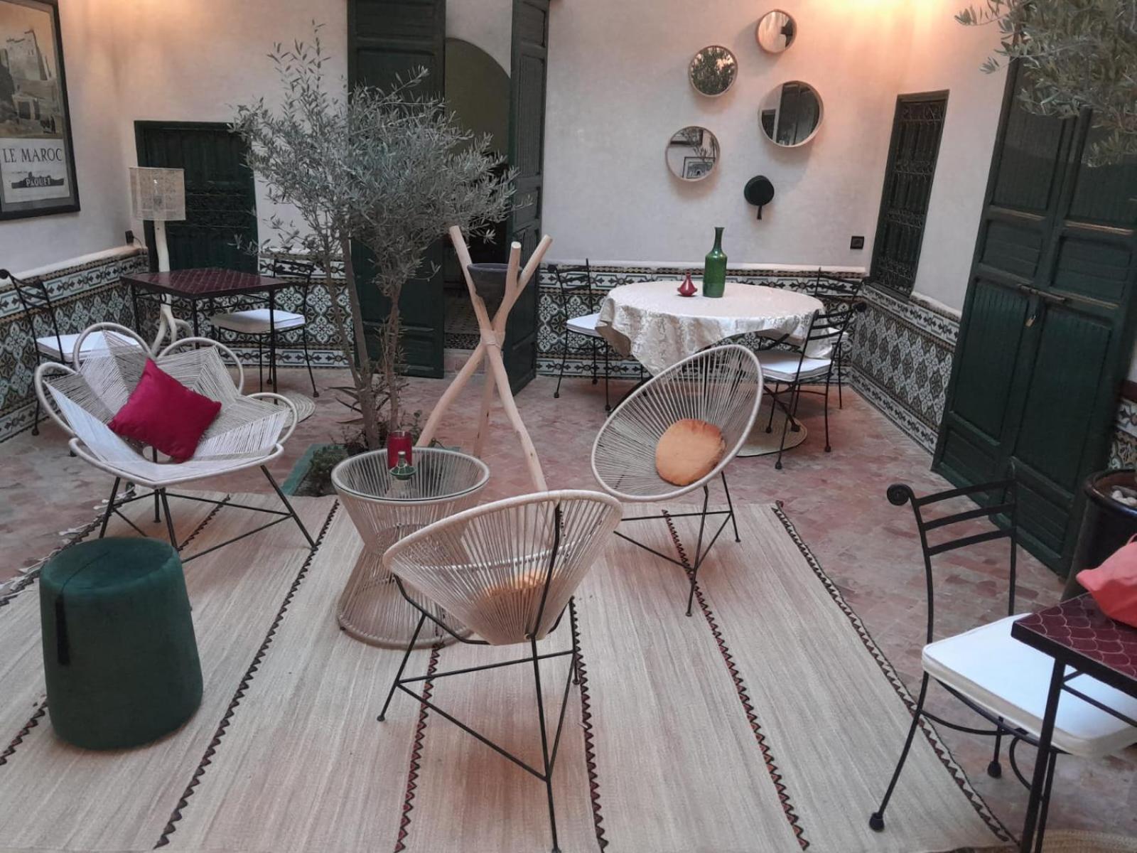 lounge