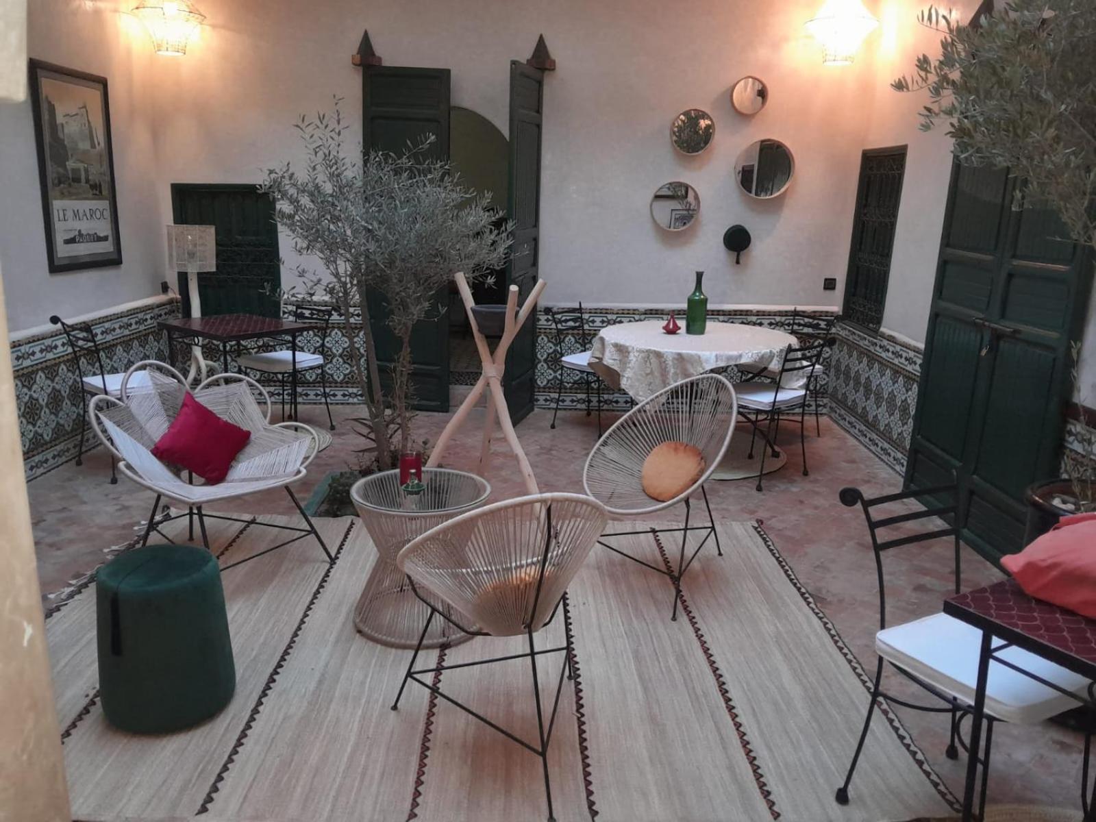 lounge