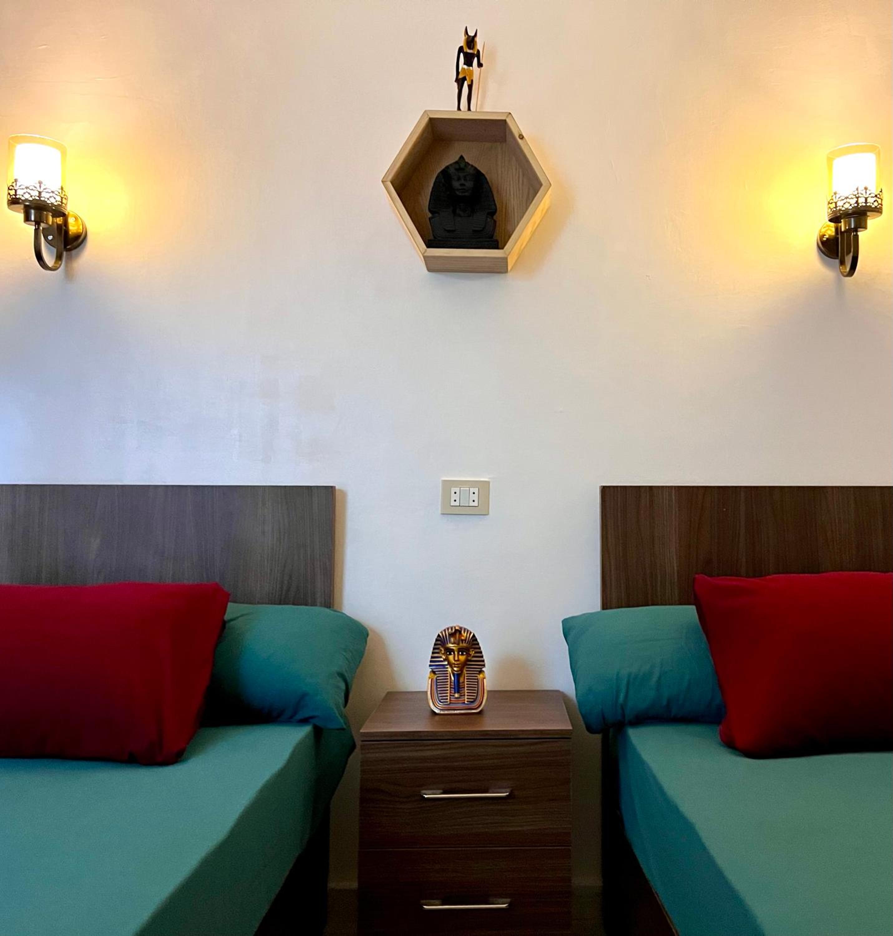 Giza pyramids view homestay