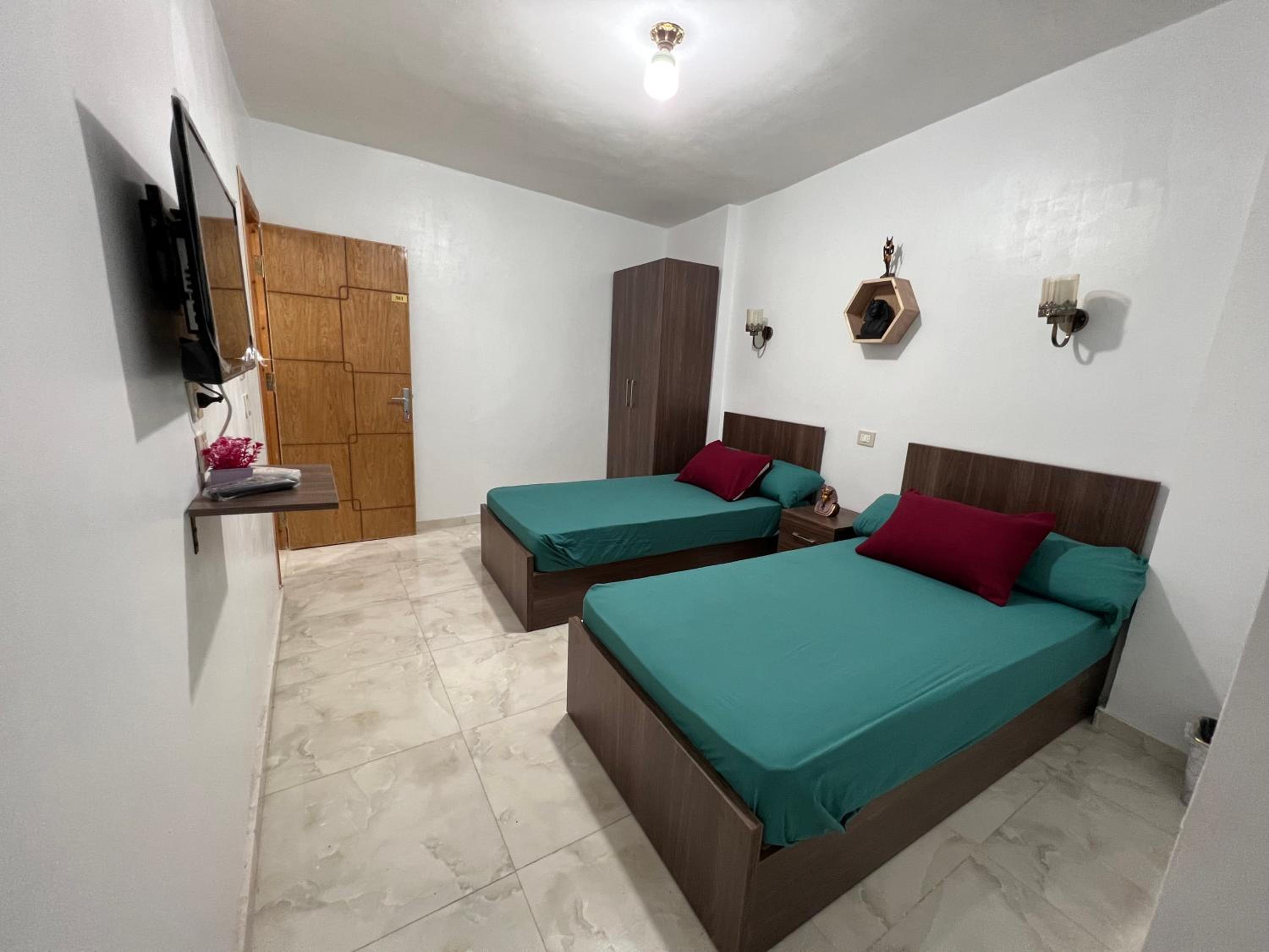 Giza pyramids view homestay