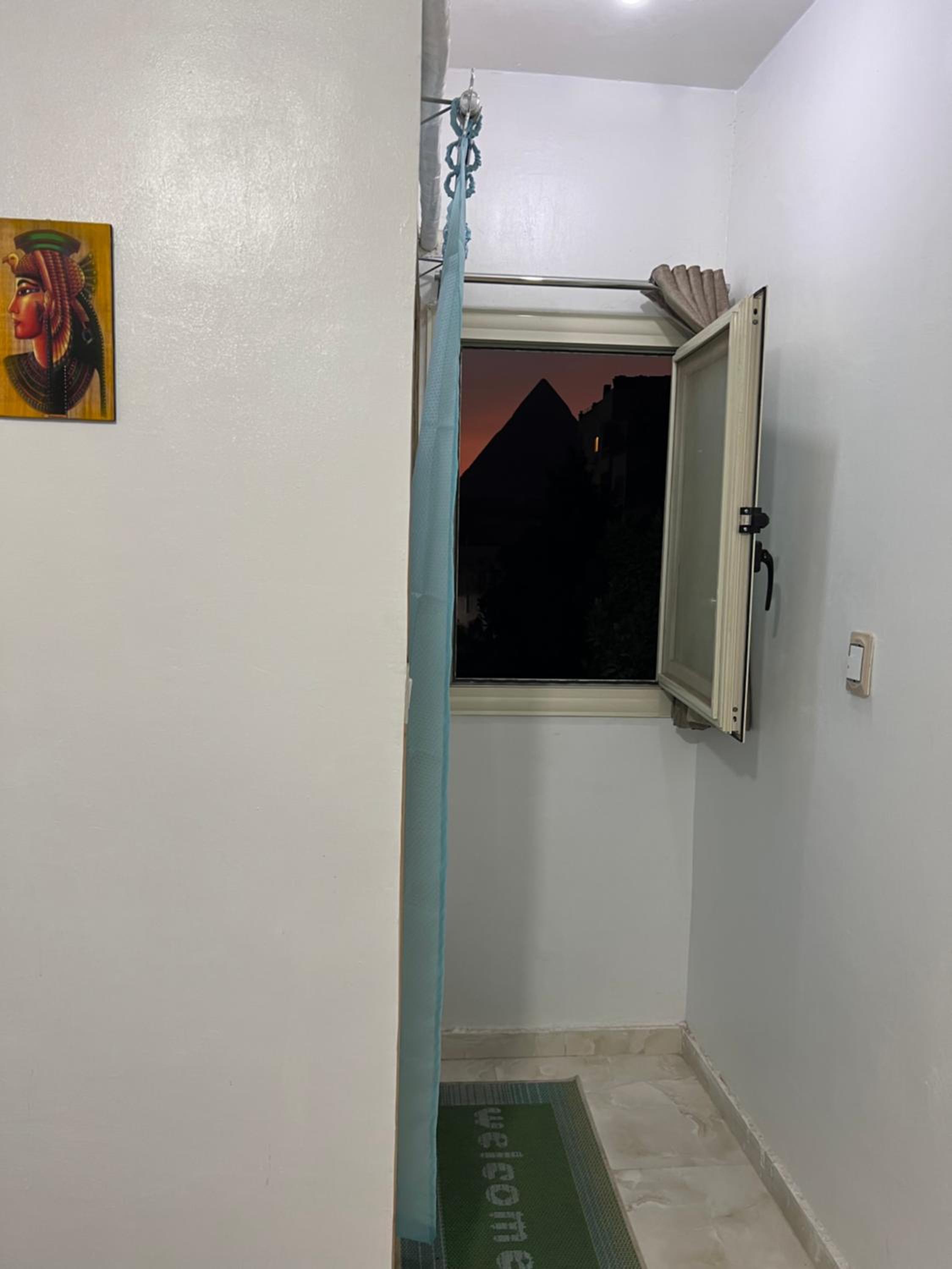 Giza pyramids view homestay