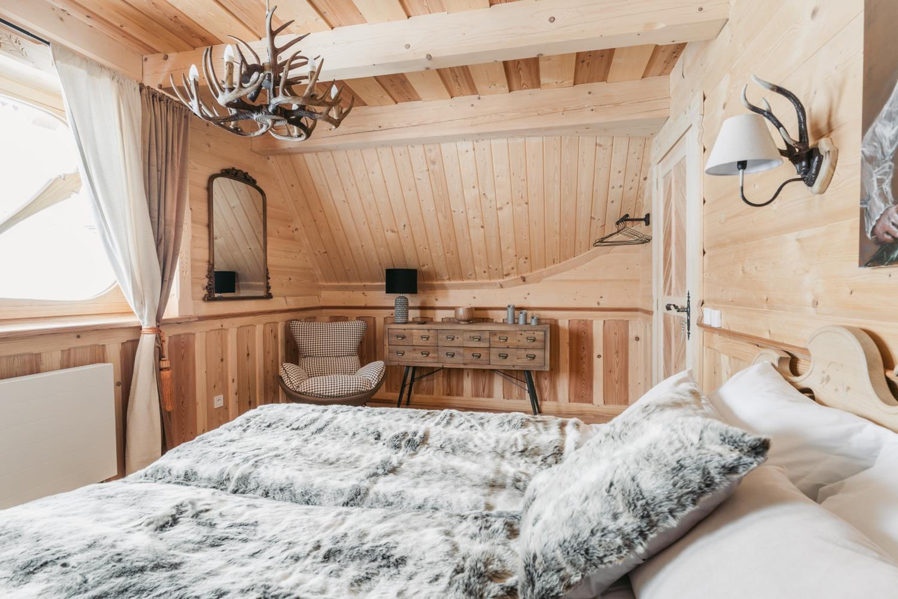 Art House Residence - Grand Luxury 350m2 Chalet - Mountain & Ski