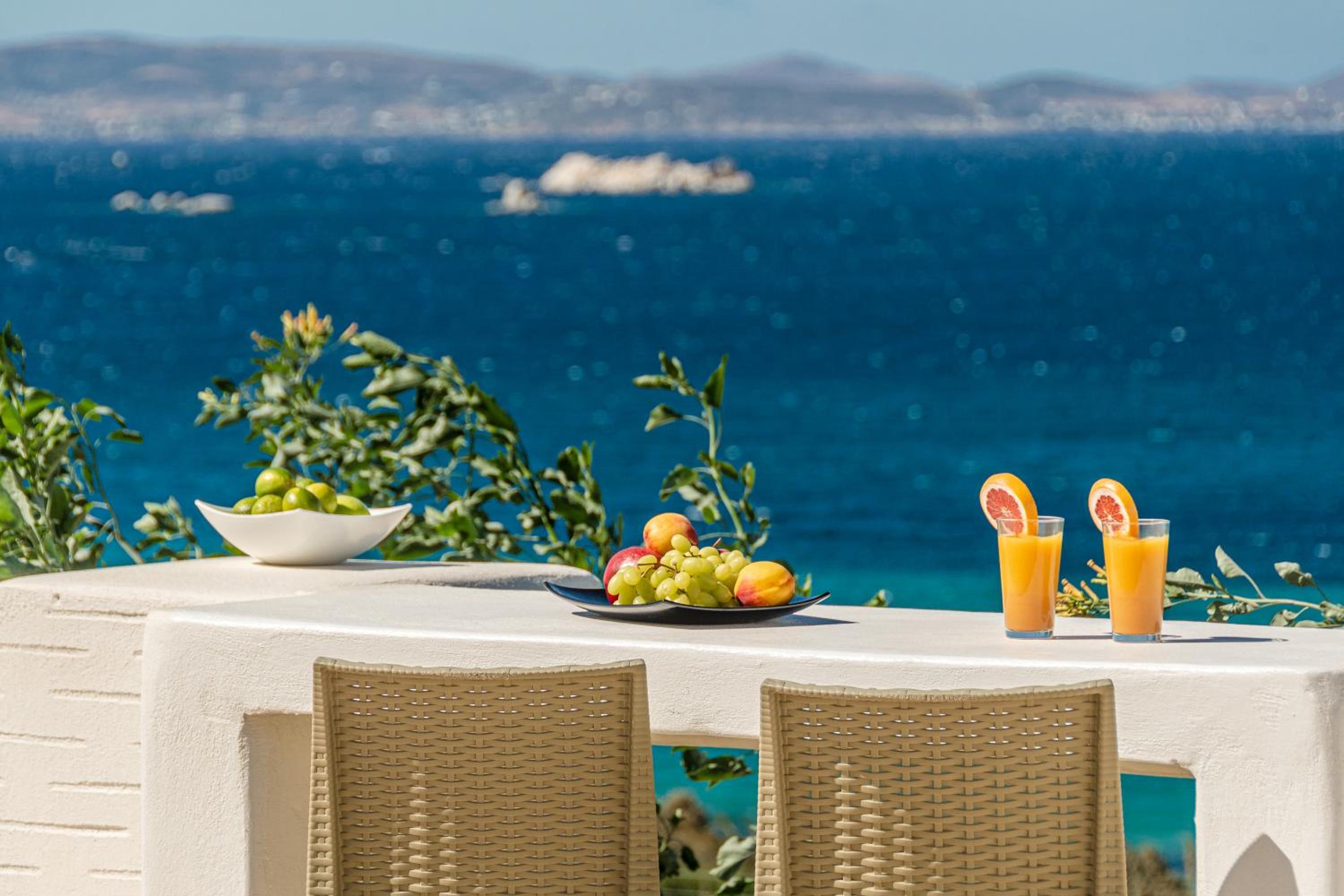 Apricot and Sea Luxury Villas