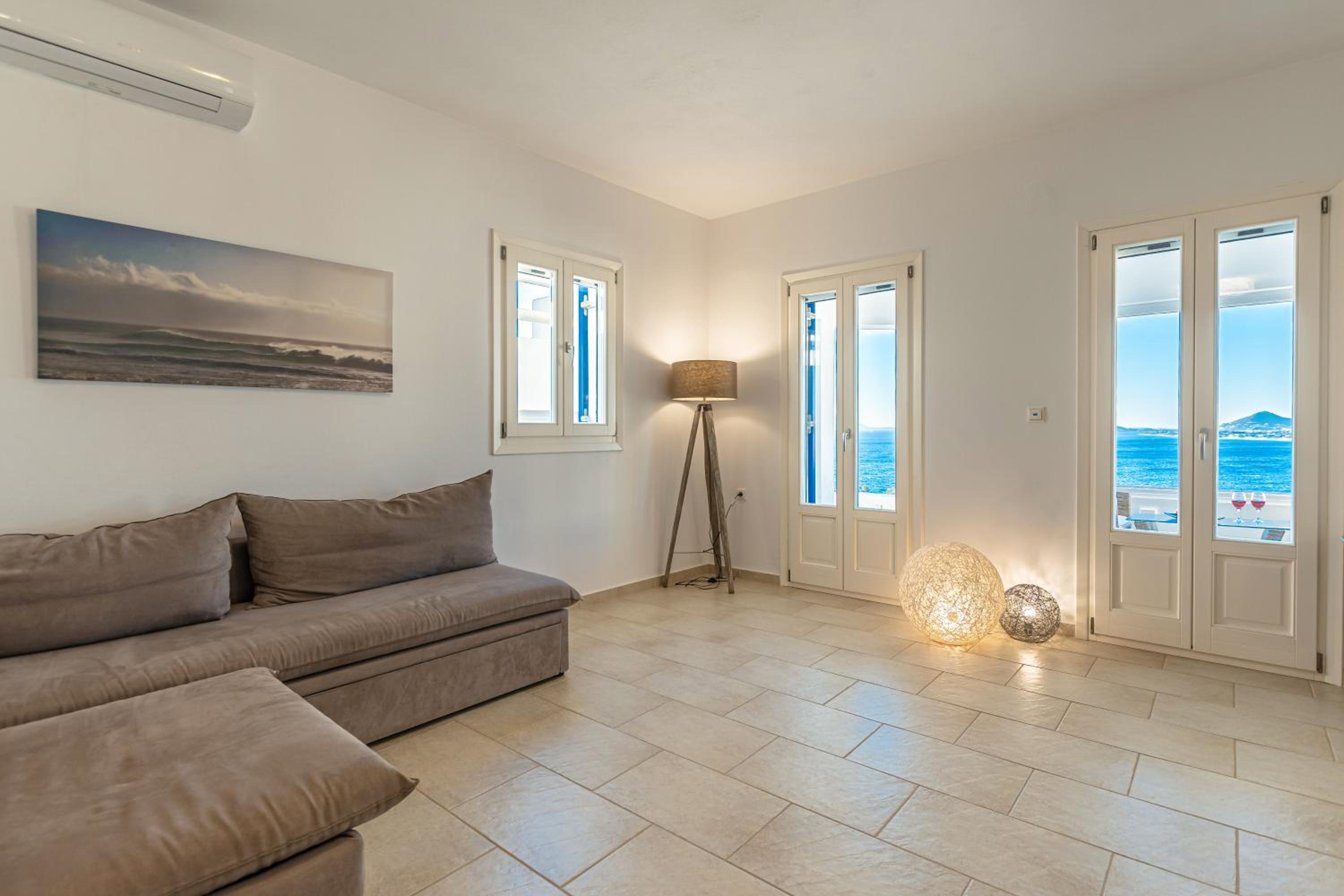 Apricot and Sea Luxury Villas