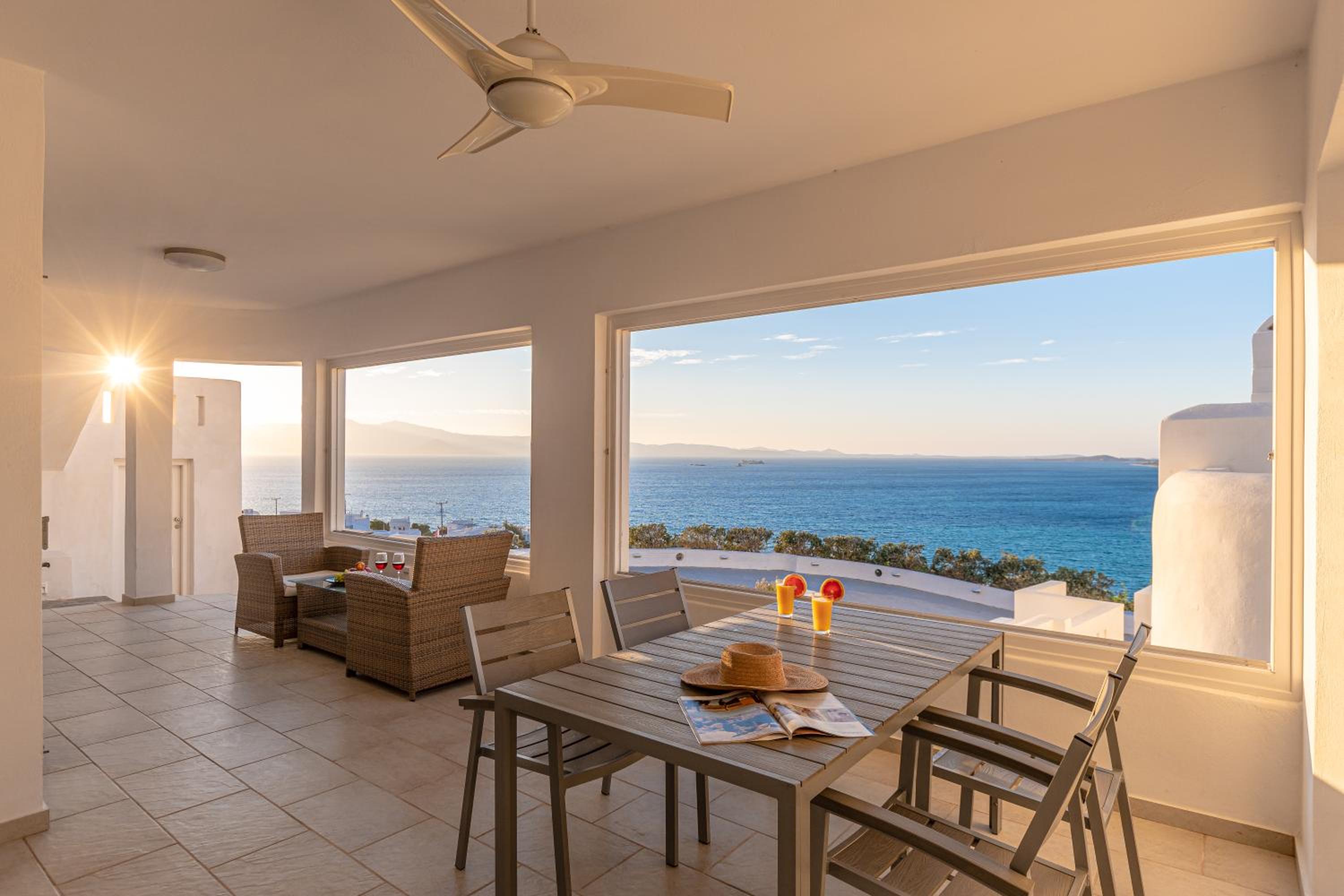 Apricot and Sea Luxury Villas