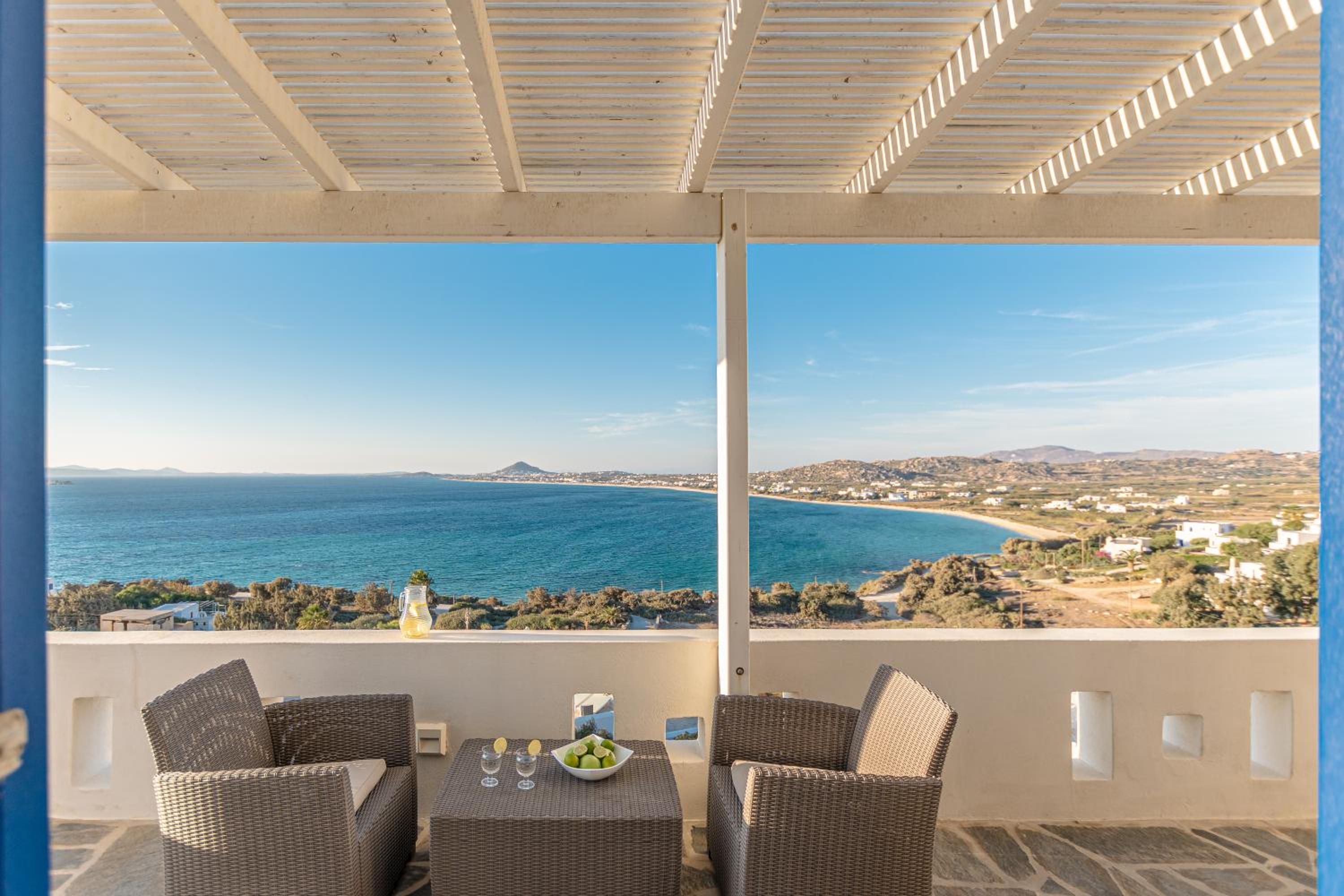 Apricot and Sea Luxury Villas