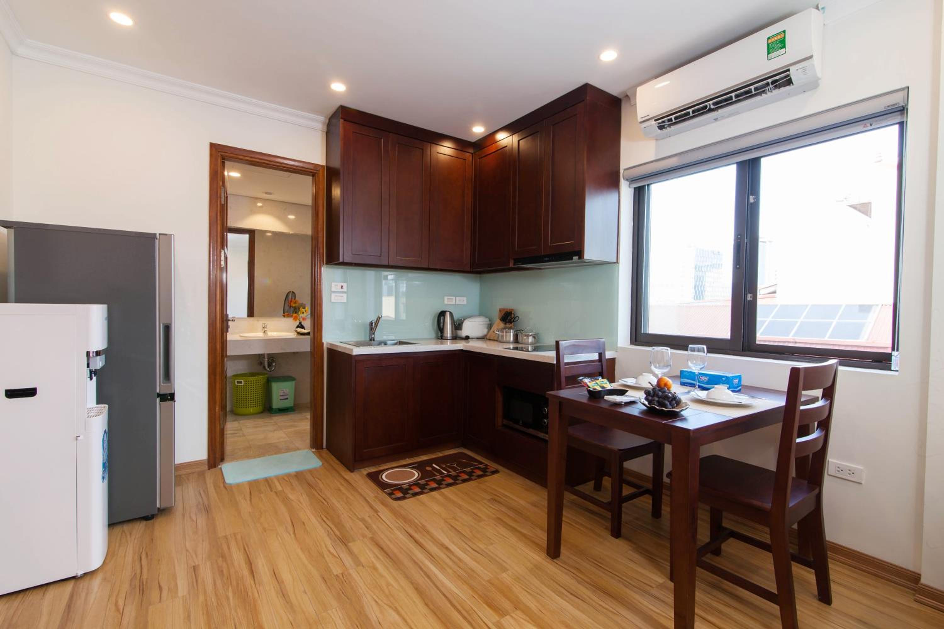 Sumitomo8 Apartment Alley 21 Linh Lang & Breakfast -68 Kim Ma Thuong