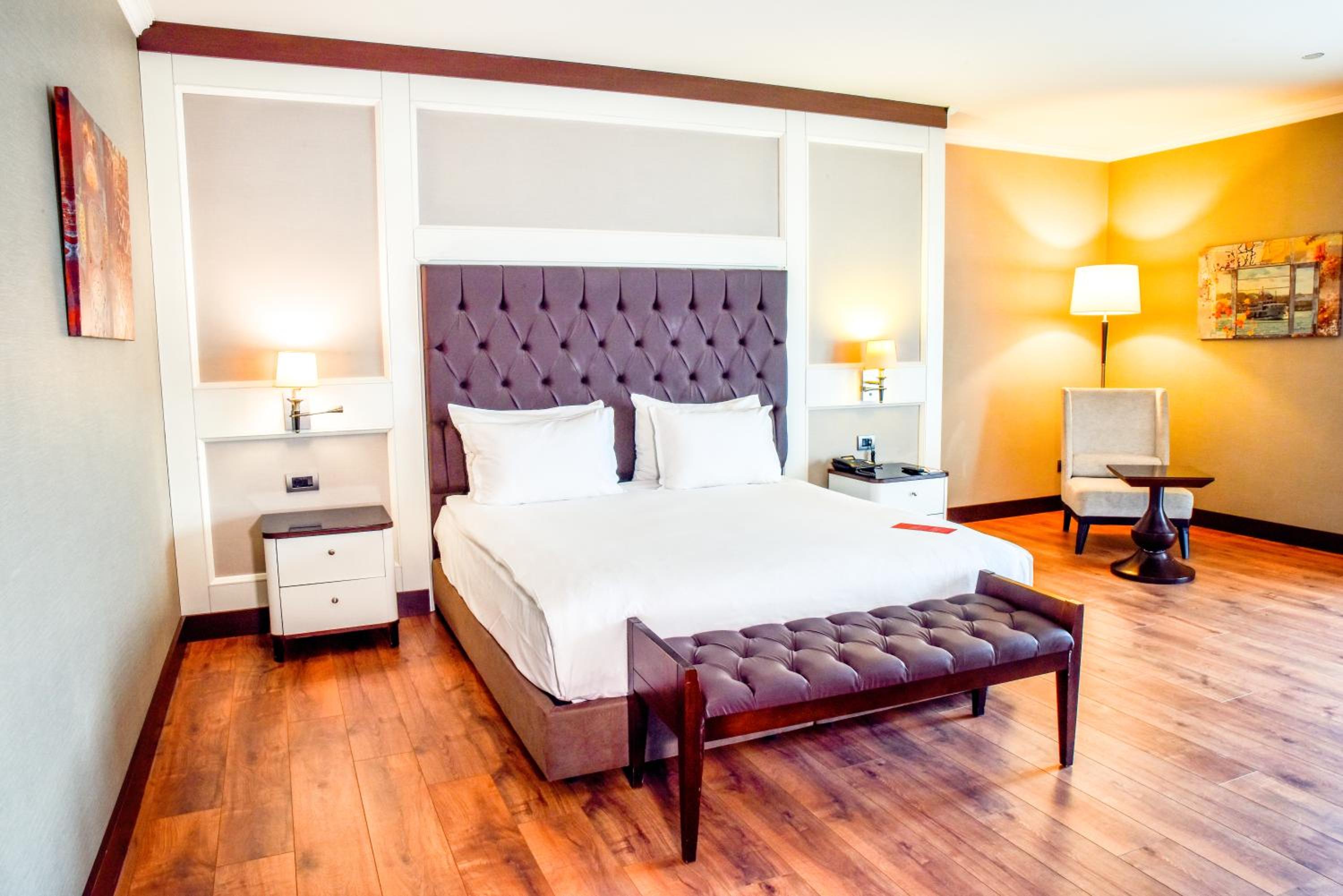 Ramada Otel & Suites by Wyndham İstanbul Merter - Image 131