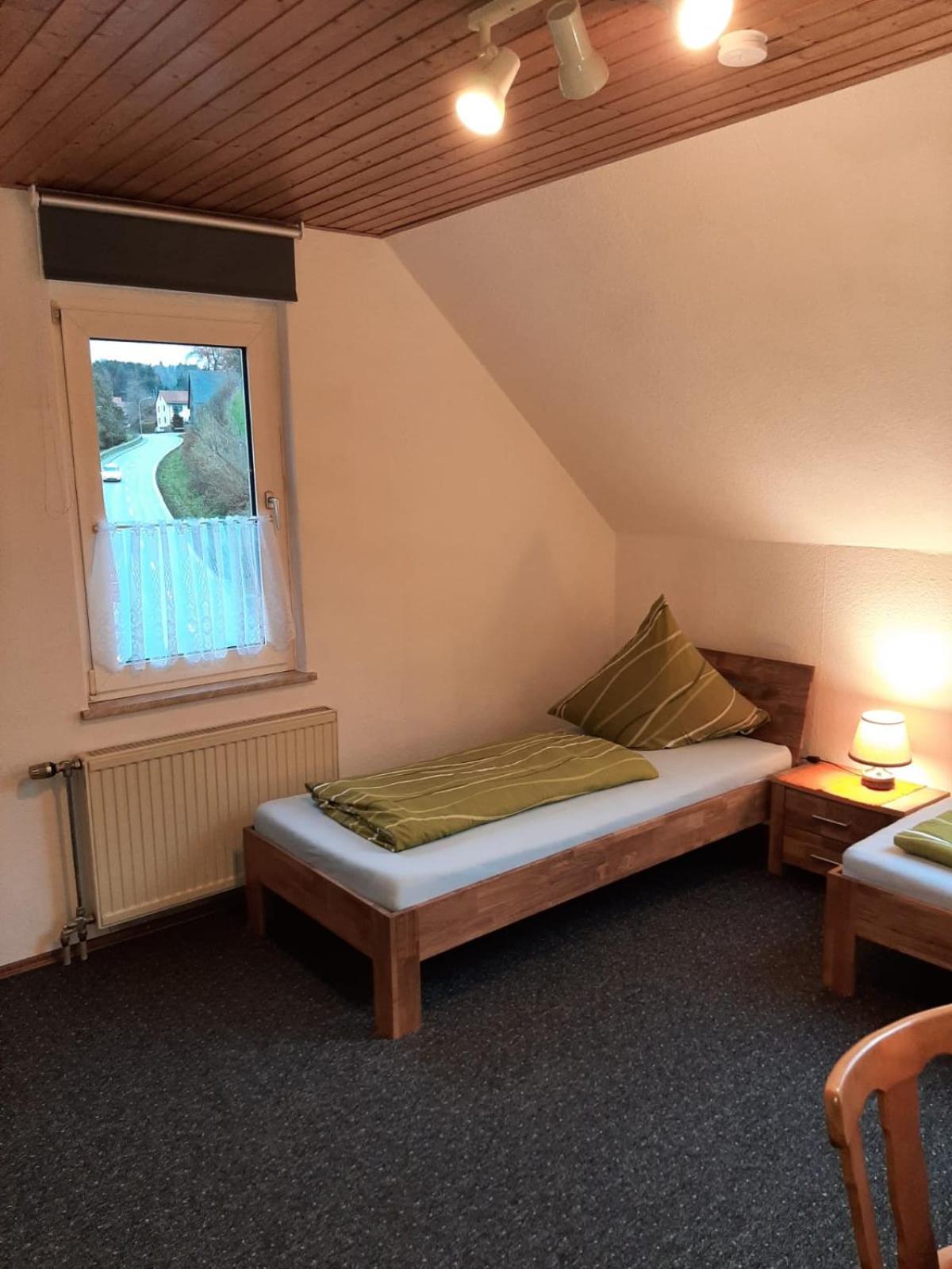 Gästezimmer Löhrbacher Tal