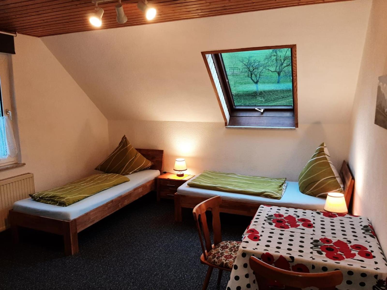 Gästezimmer Löhrbacher Tal