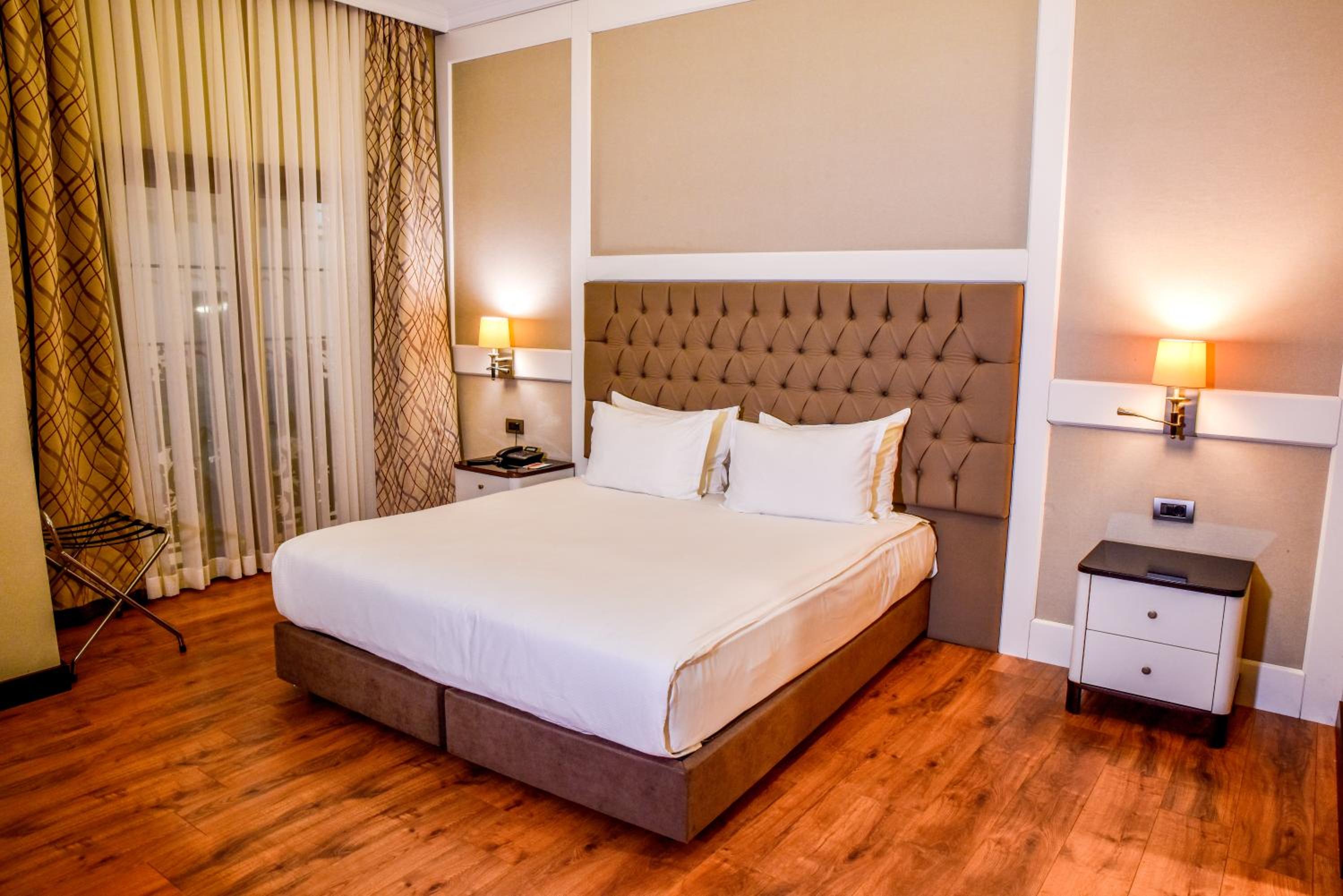 Ramada Otel & Suites by Wyndham İstanbul Merter - Image 63