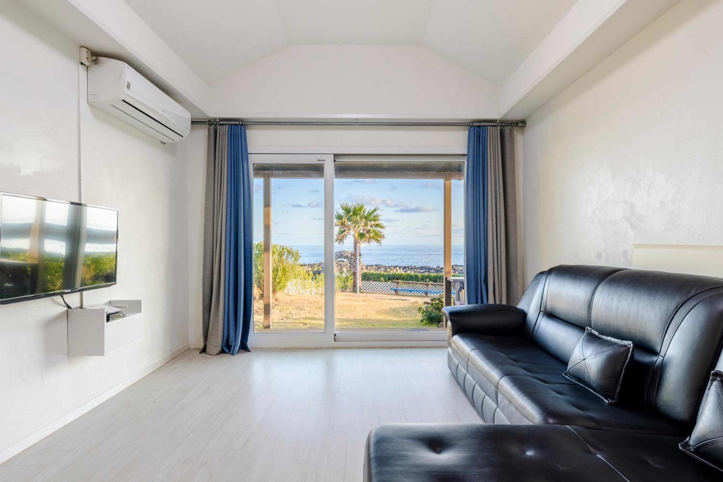 Jeju Turning point Pension