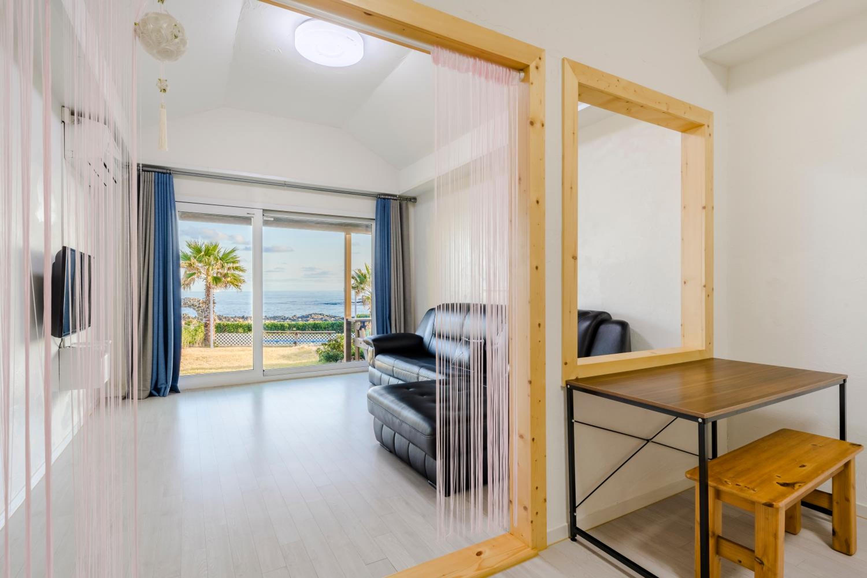 Jeju Turning point Pension