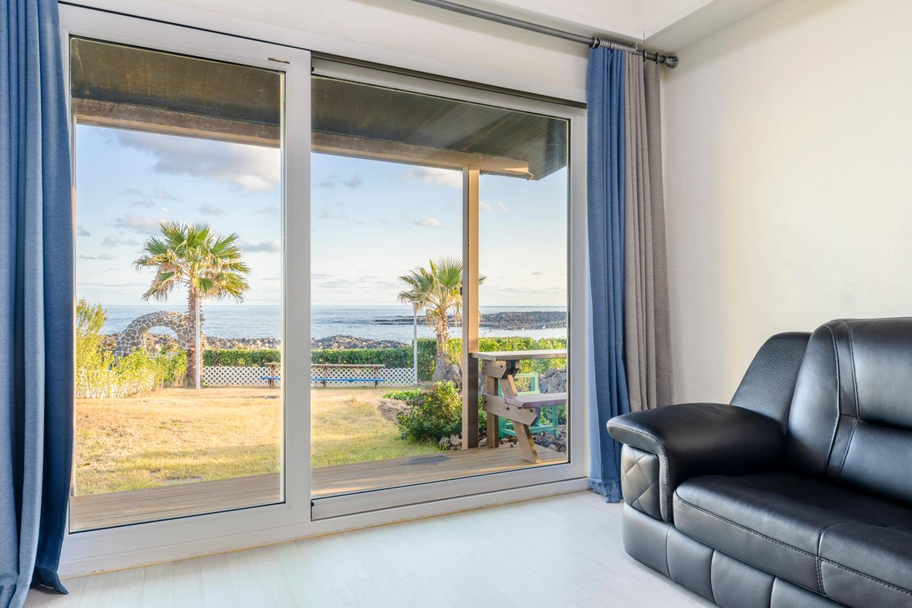 Jeju Turning point Pension