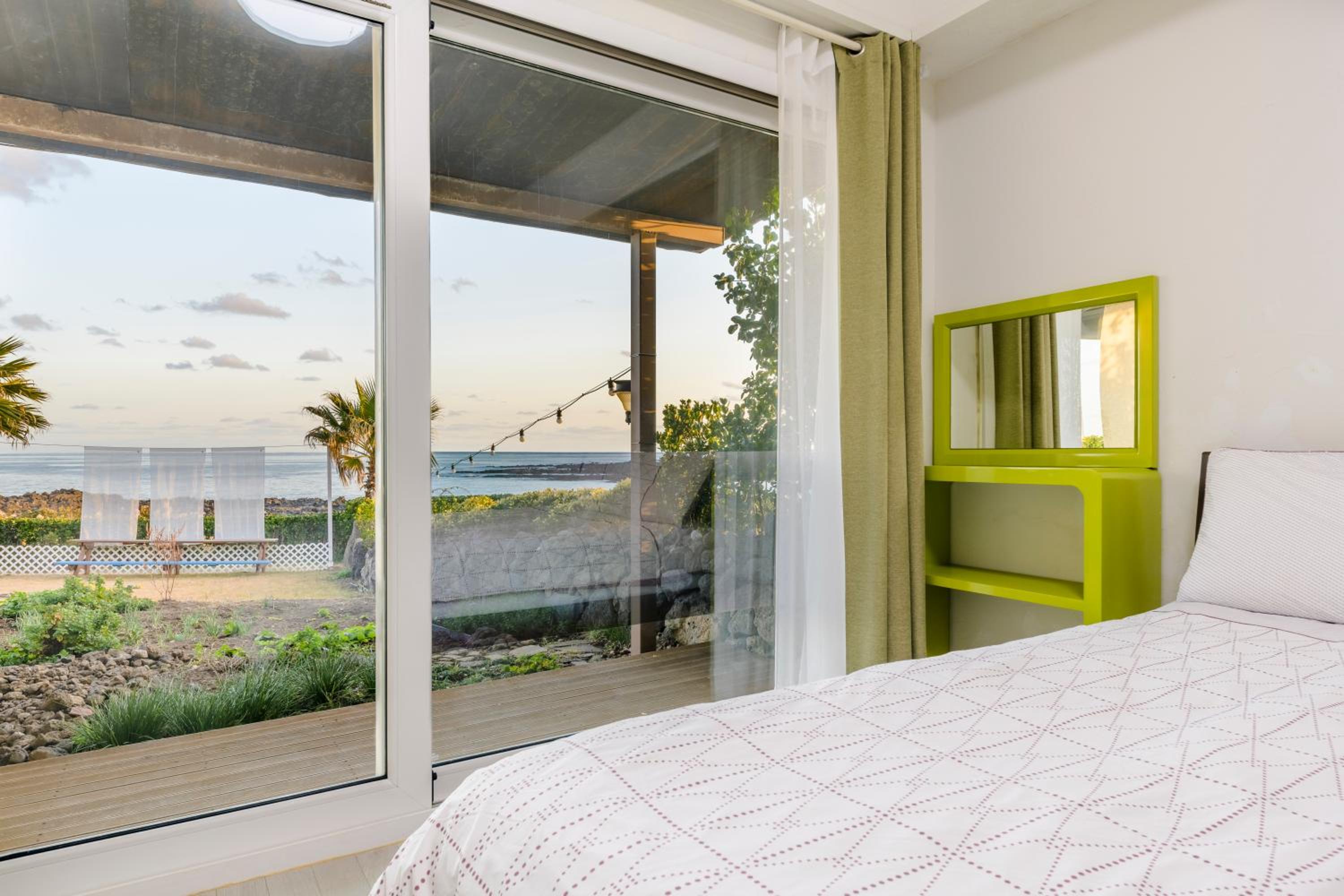 Jeju Turning point Pension