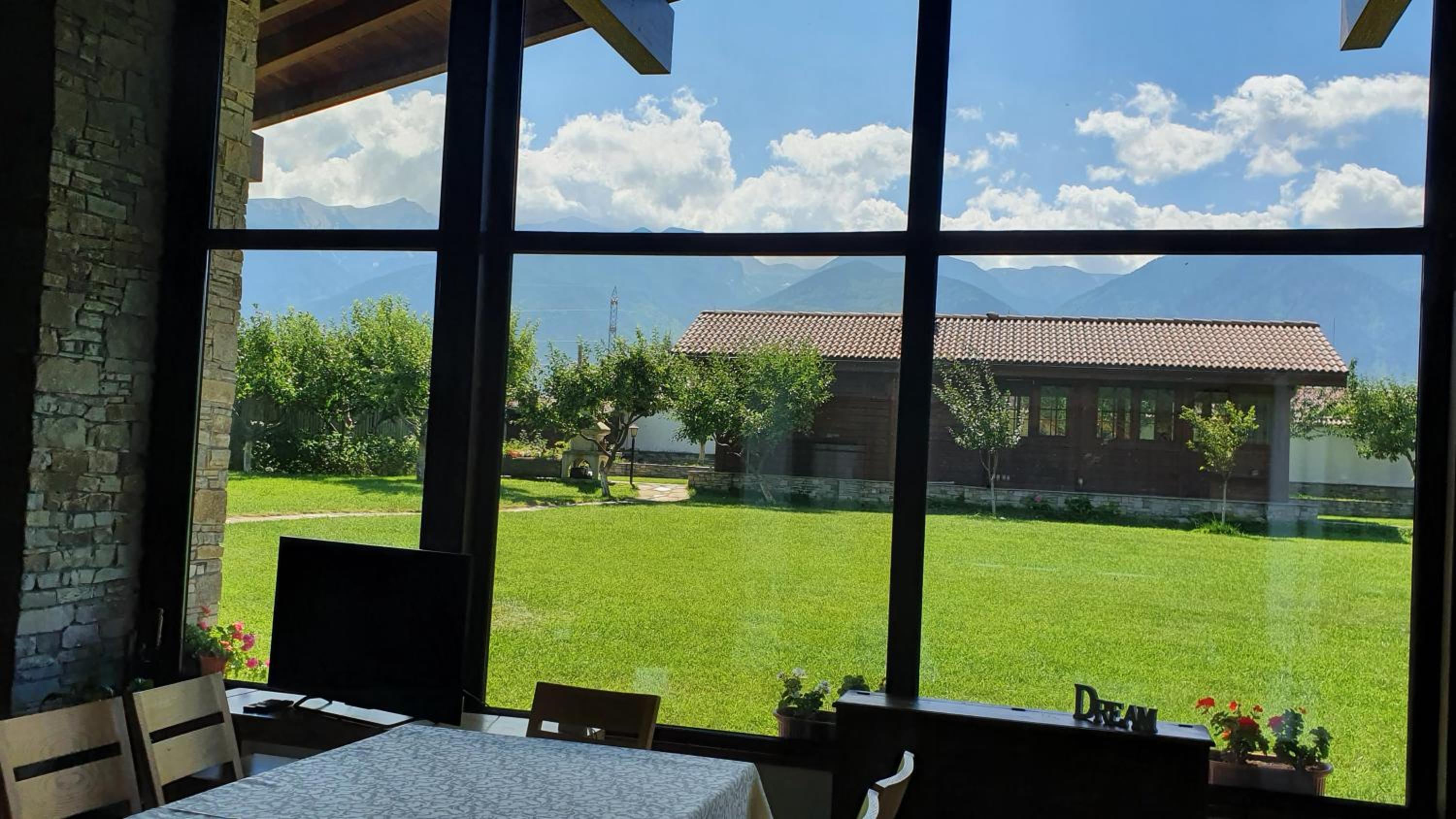 Gostnici Holiday Home