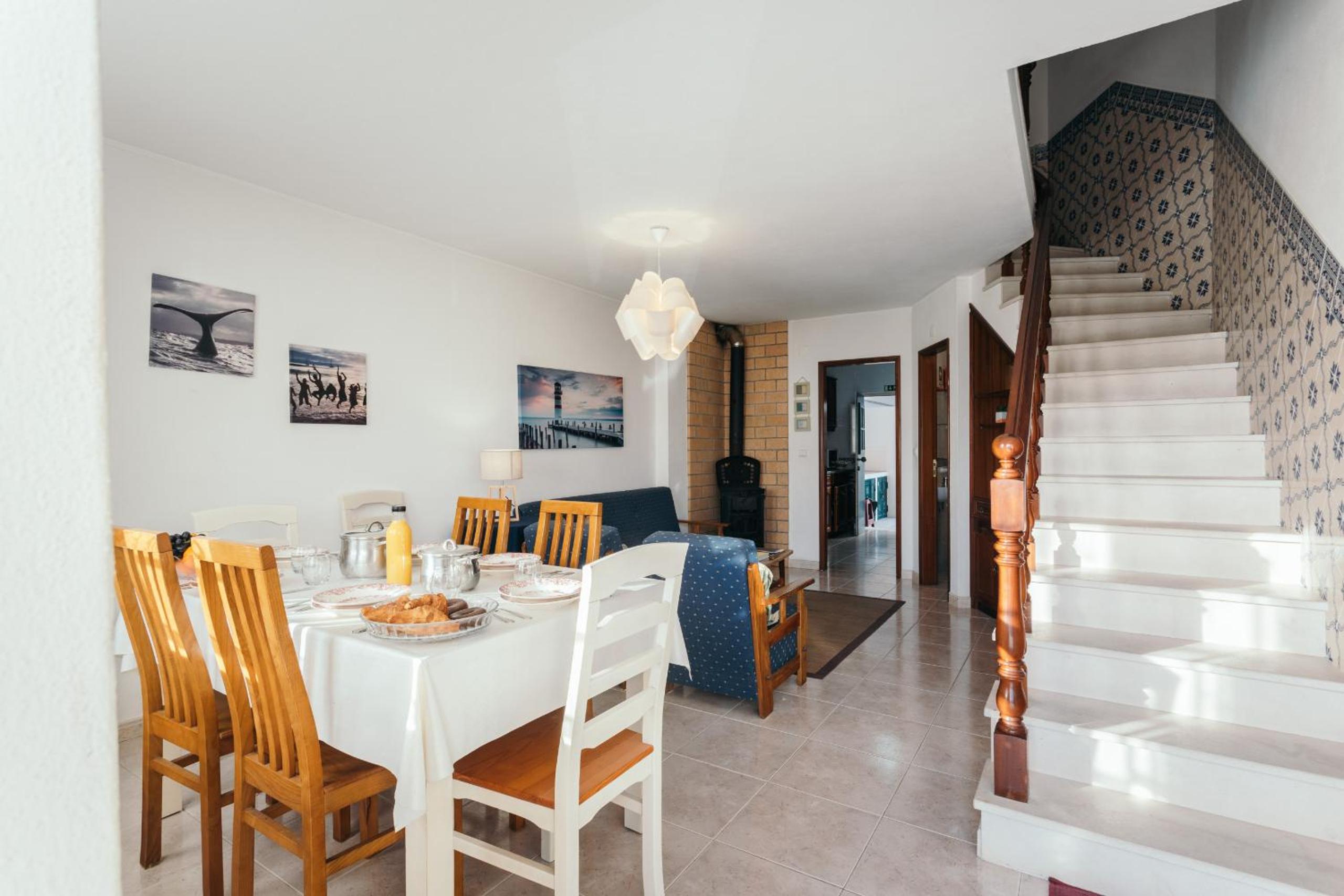 Best Houses 21 - Surf House Perfect Location