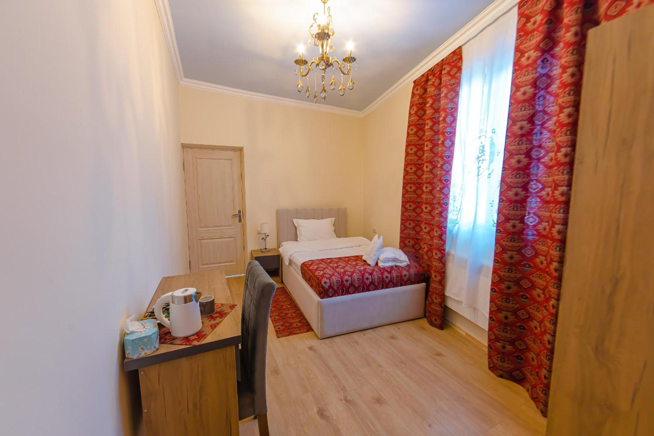Amrots Deghceni - Boutique Castle Stay