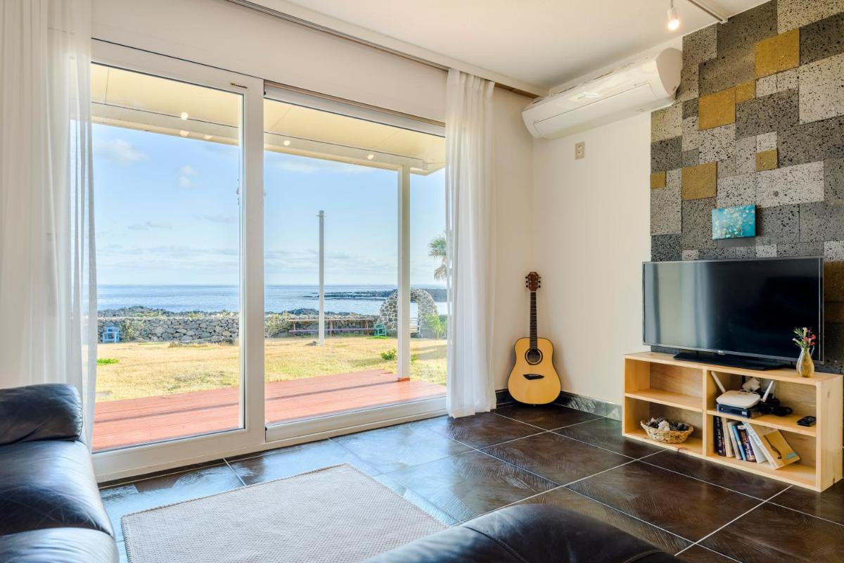Jeju Turning point Pension