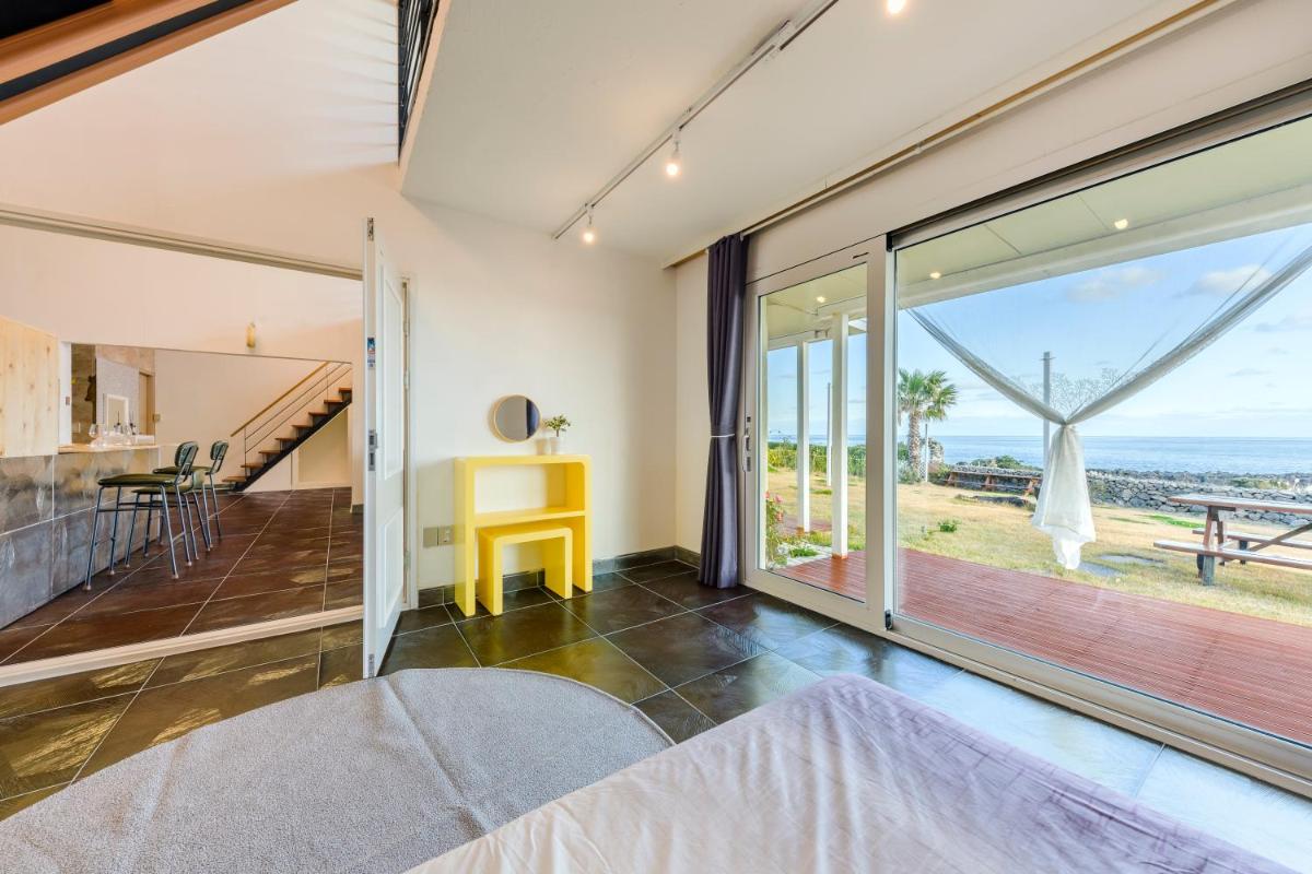 Jeju Turning point Pension