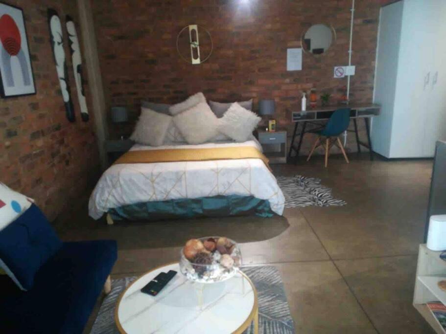 317 Maboneng On Craft