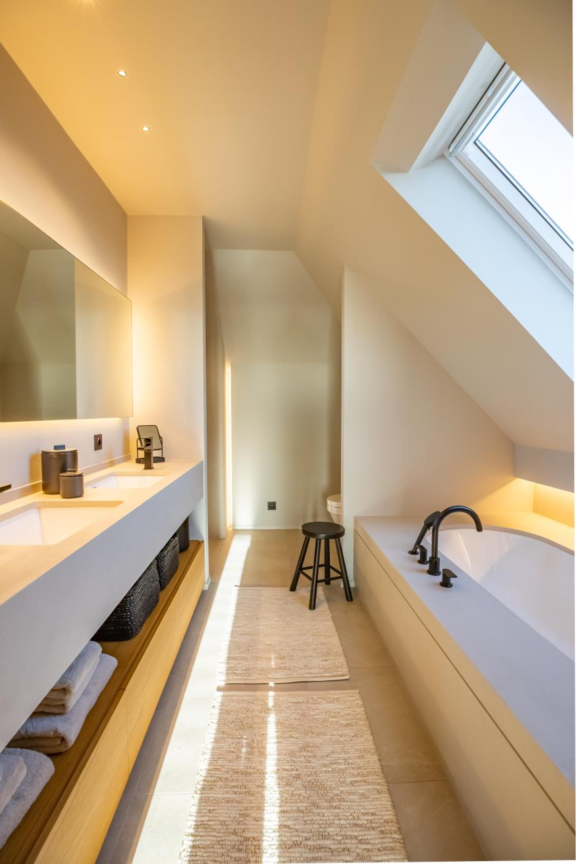 The Penthouse Nami, Branding, Ultra Luxurious Japanese Design Sea View