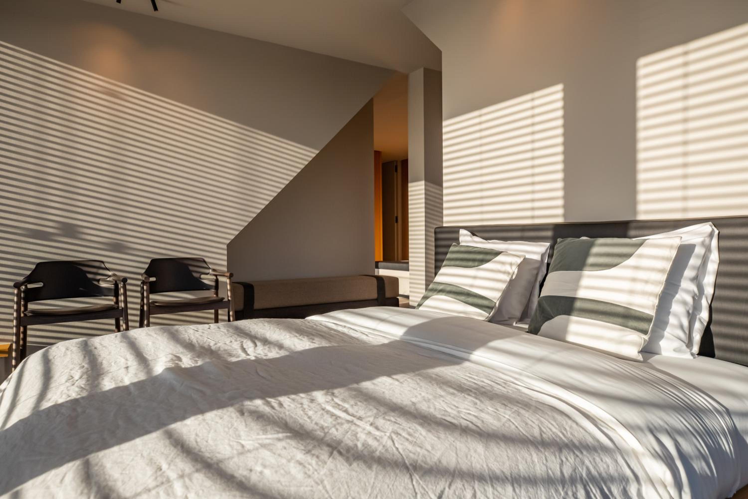 The Penthouse Nami, Branding, Ultra Luxurious Japanese Design Sea View