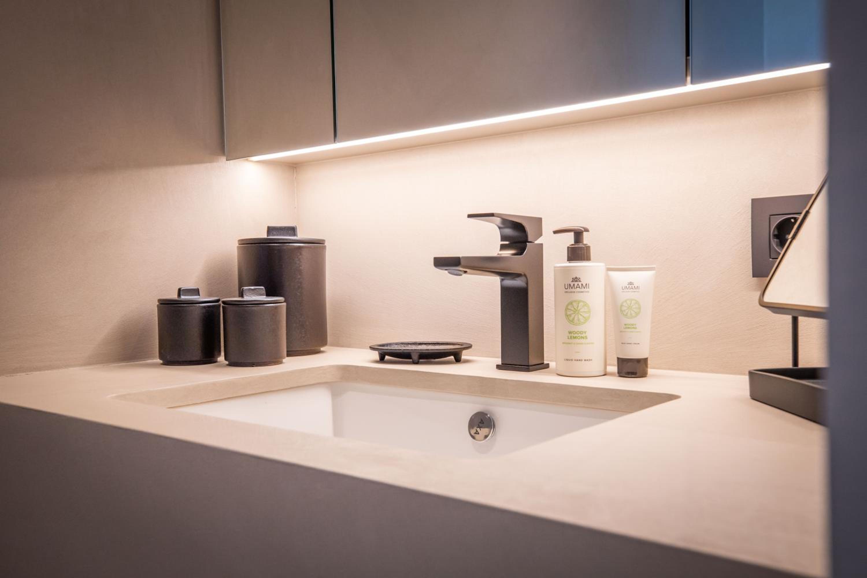 The Penthouse Nami, Branding, Ultra Luxurious Japanese Design Sea View