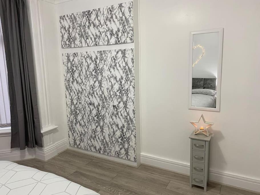 South Shields Vacations - Coastal Retreat-NEW DAY PROPERTIES-next to beach - Property Image 22