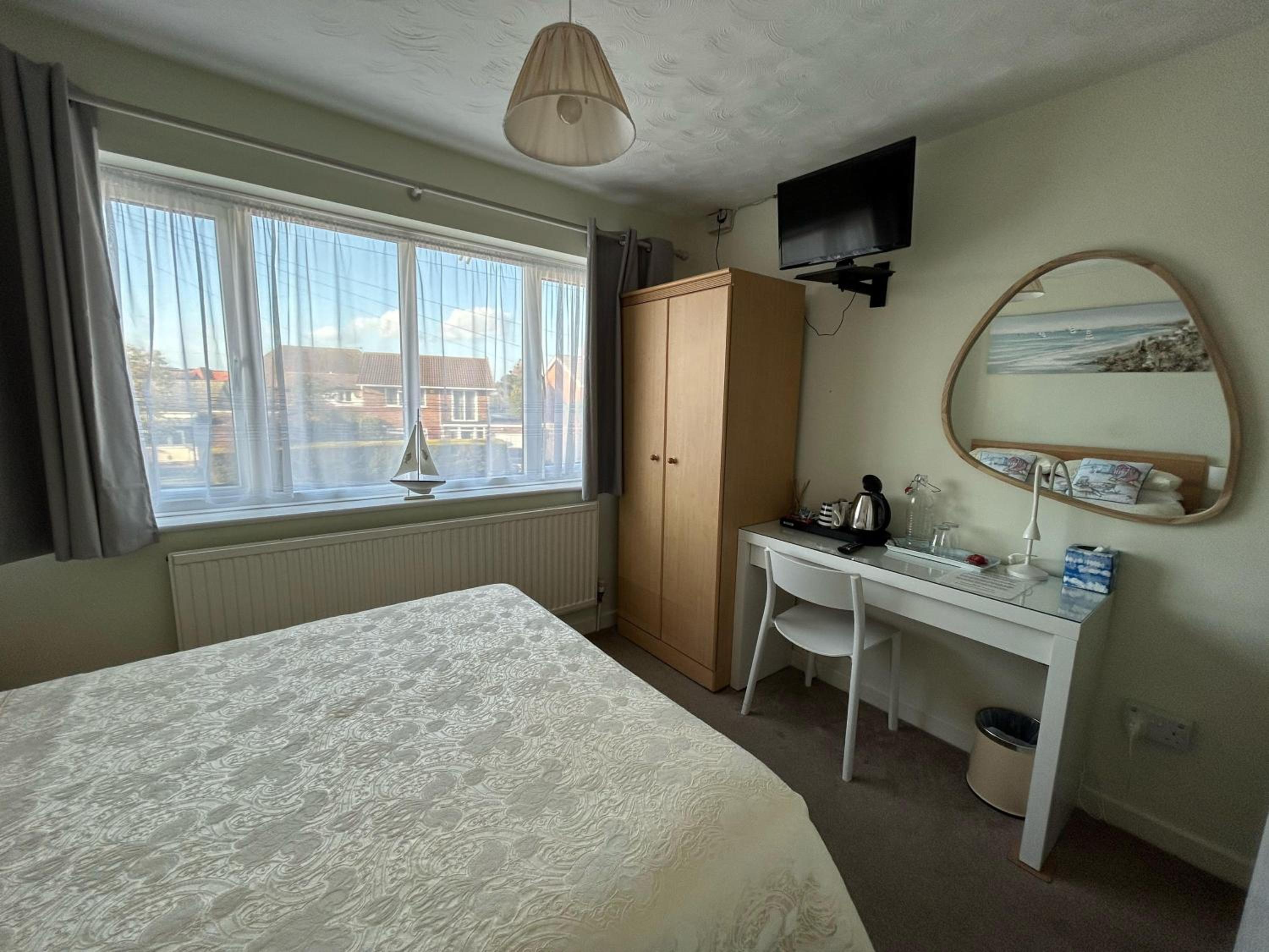 Leeward House B&B