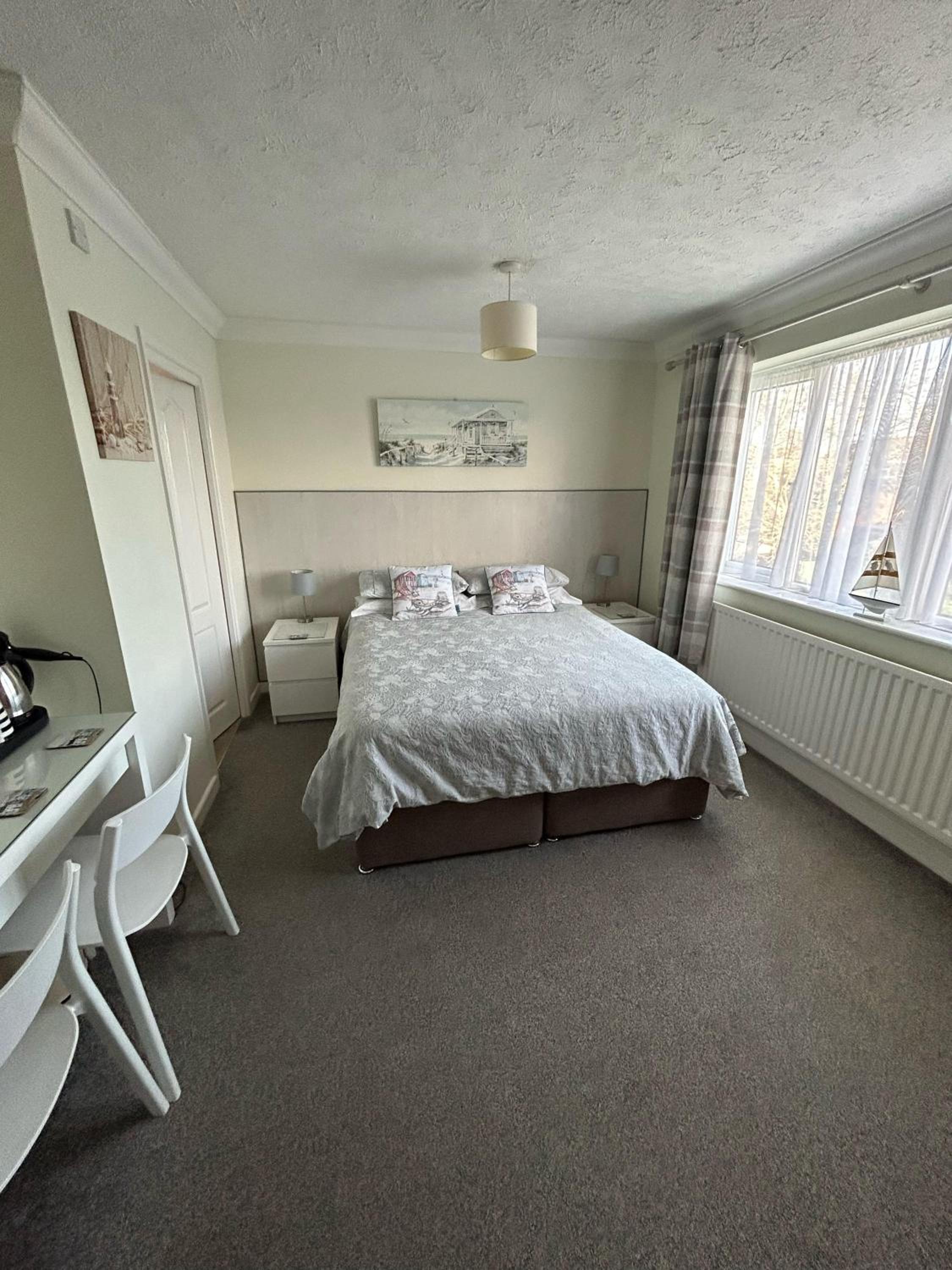 Leeward House B&B