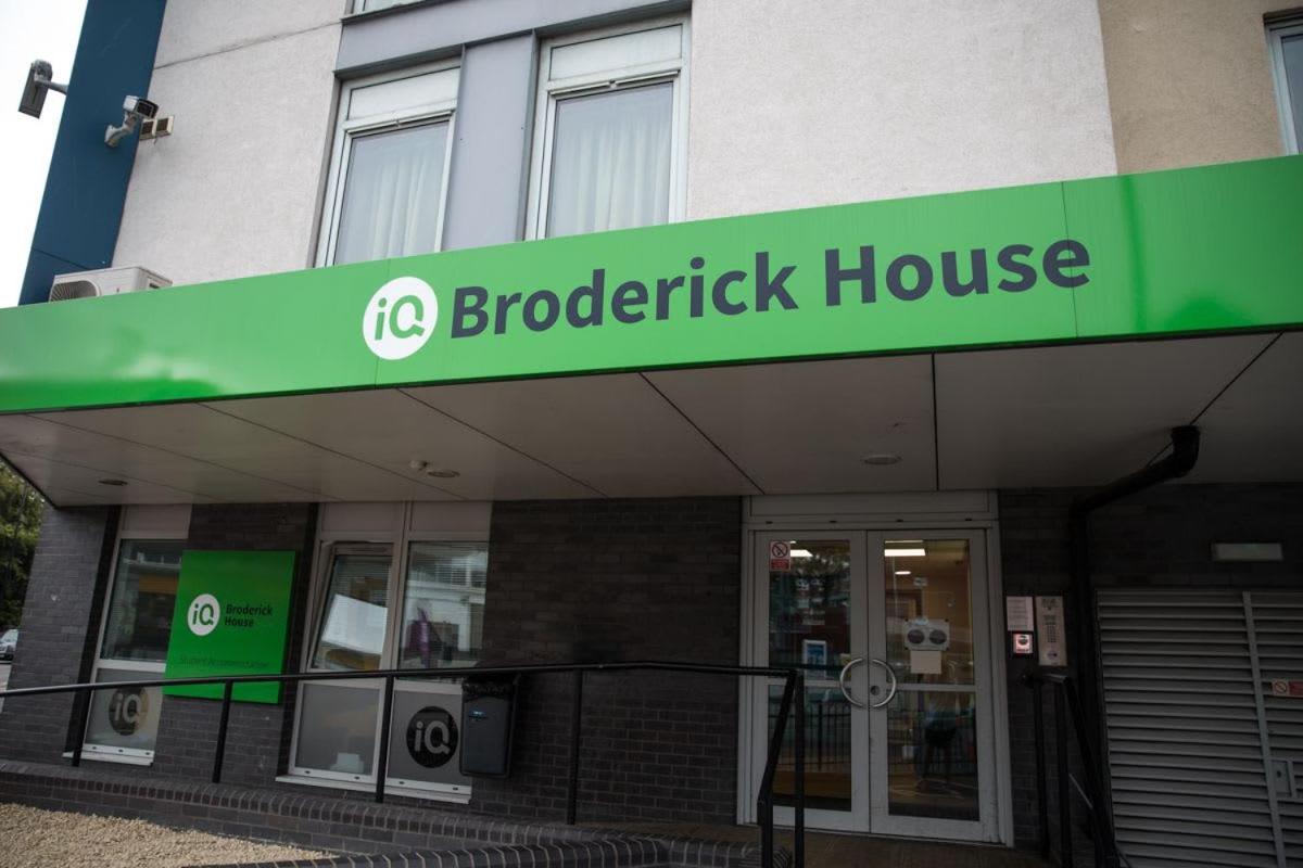 For Students Only Ensuite Bedrooms with Shared Kitchen at Broderick House in Birmingham City Centre