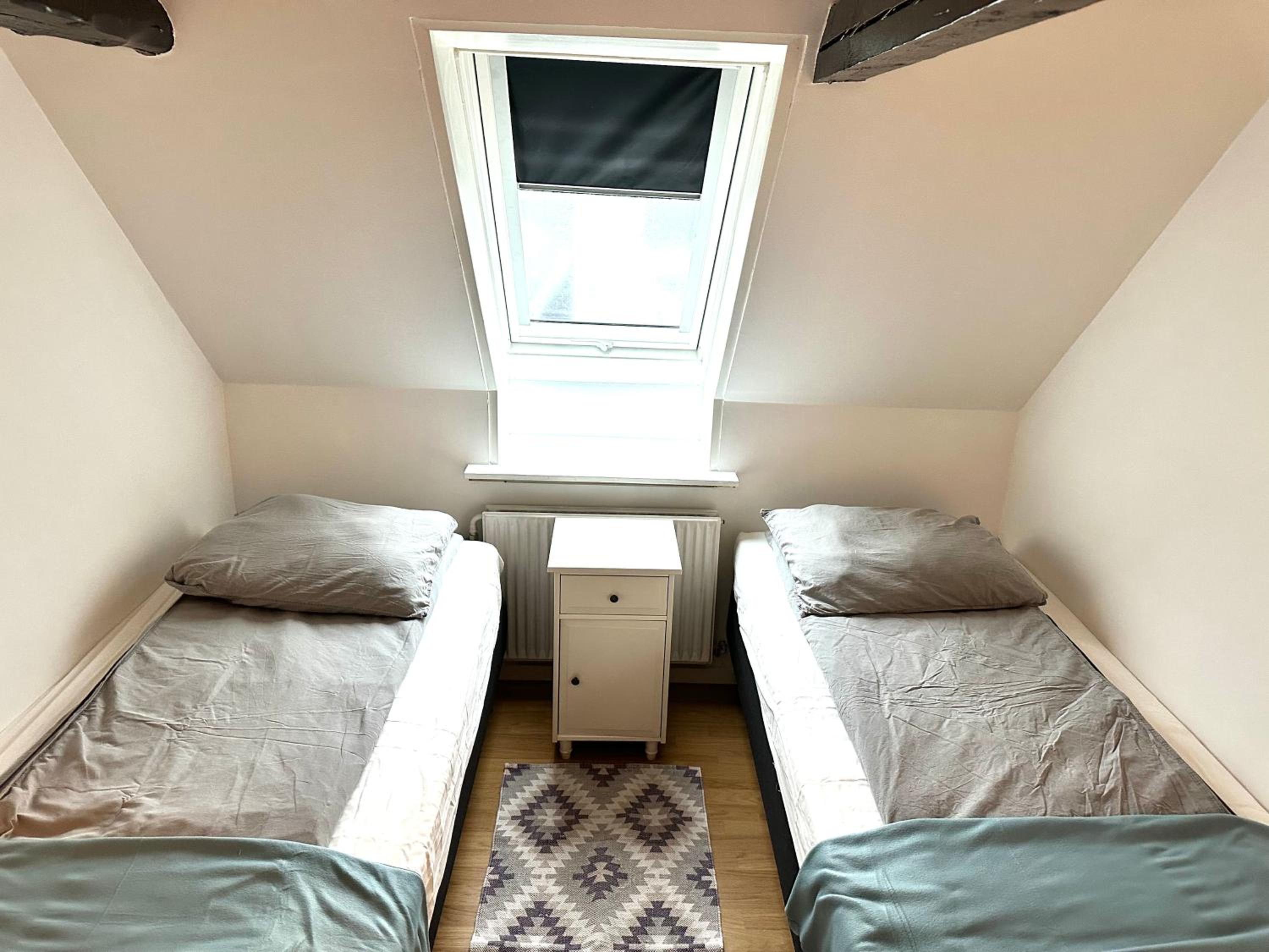 Cozy one bedroom apartment near the sea