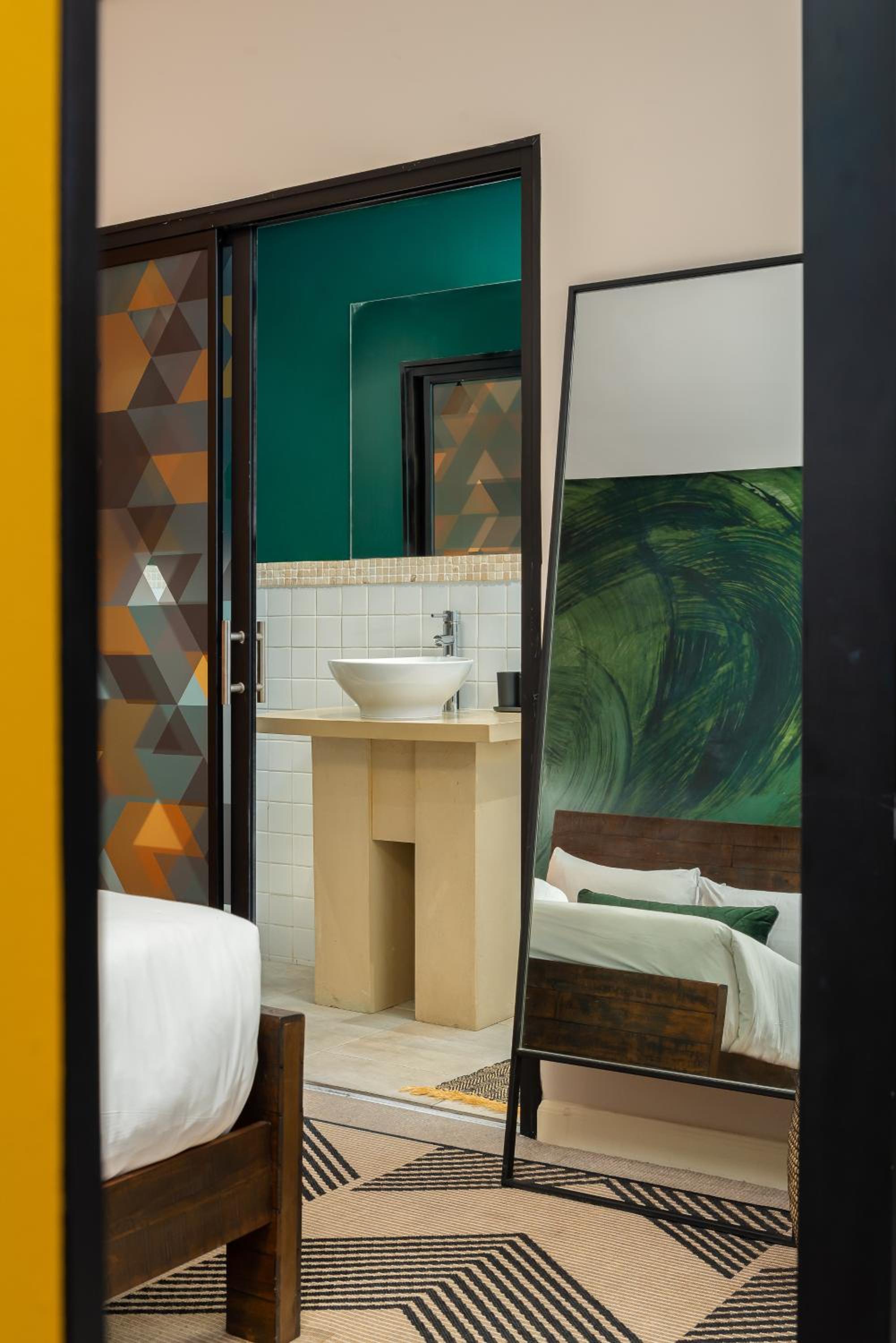 The Glaston Luxury Apartments