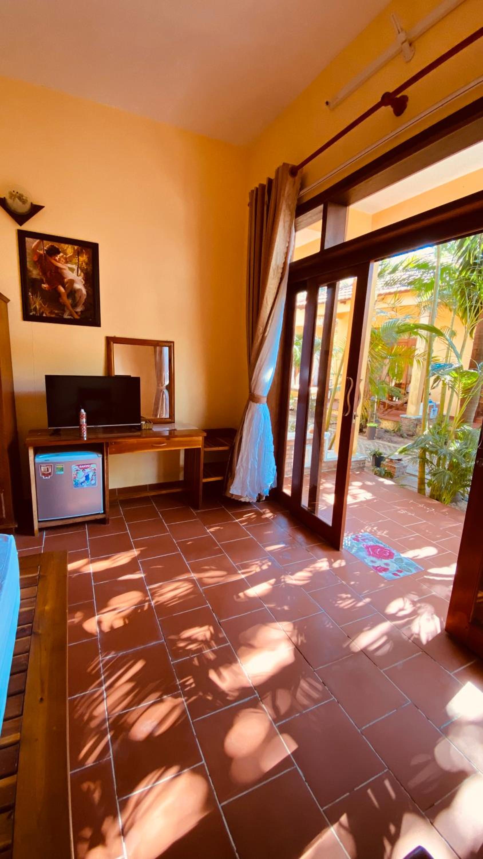Duke Bungalow view 2