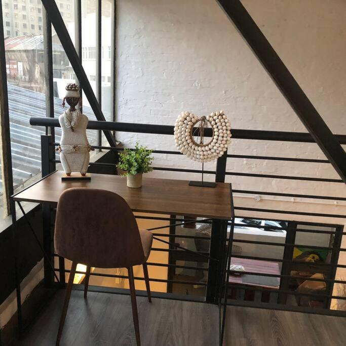 353 Maboneng on Craft