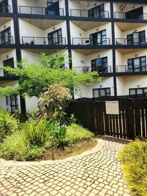 353 Maboneng on Craft