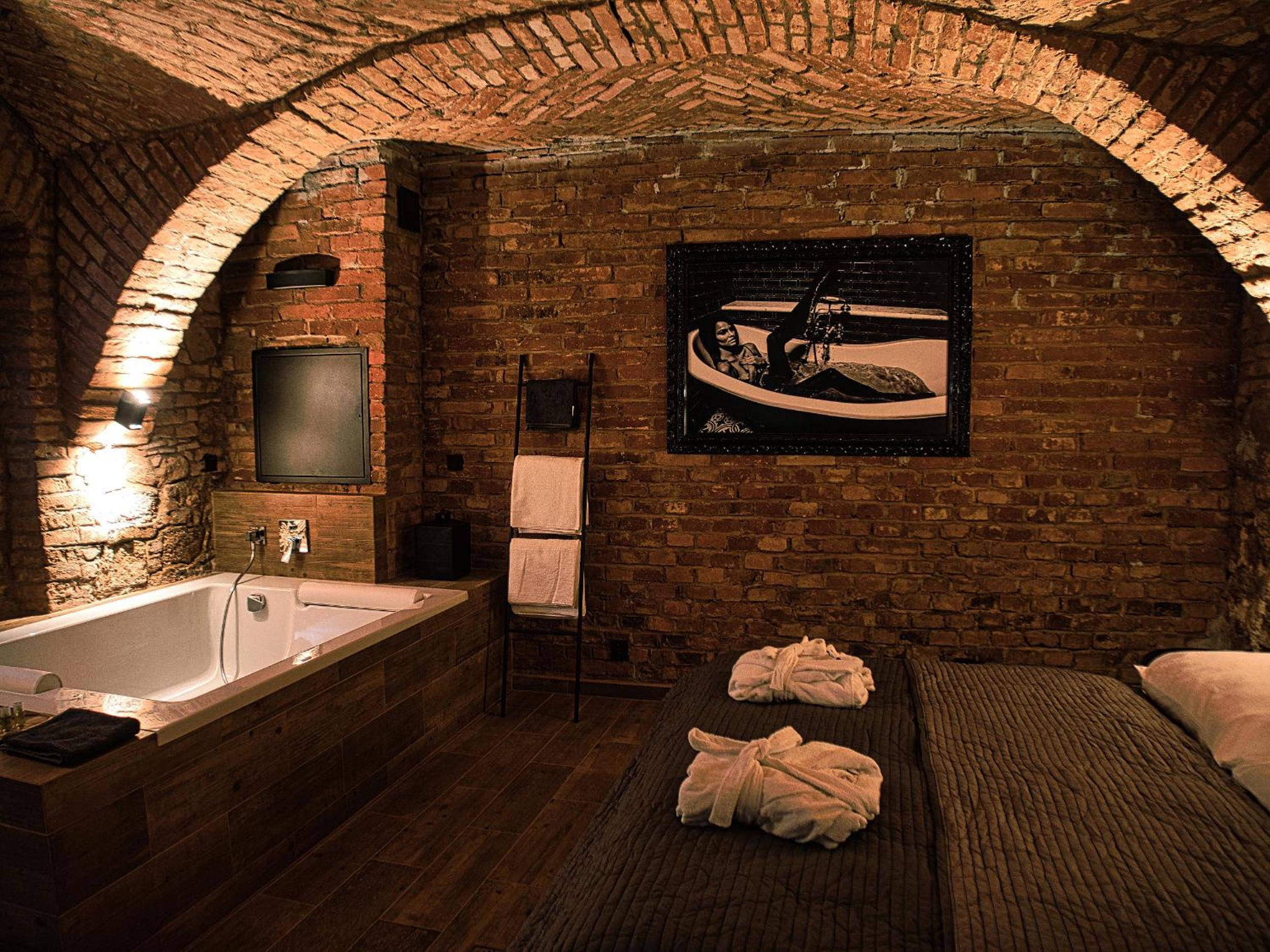 Wellness Gallery Apartments