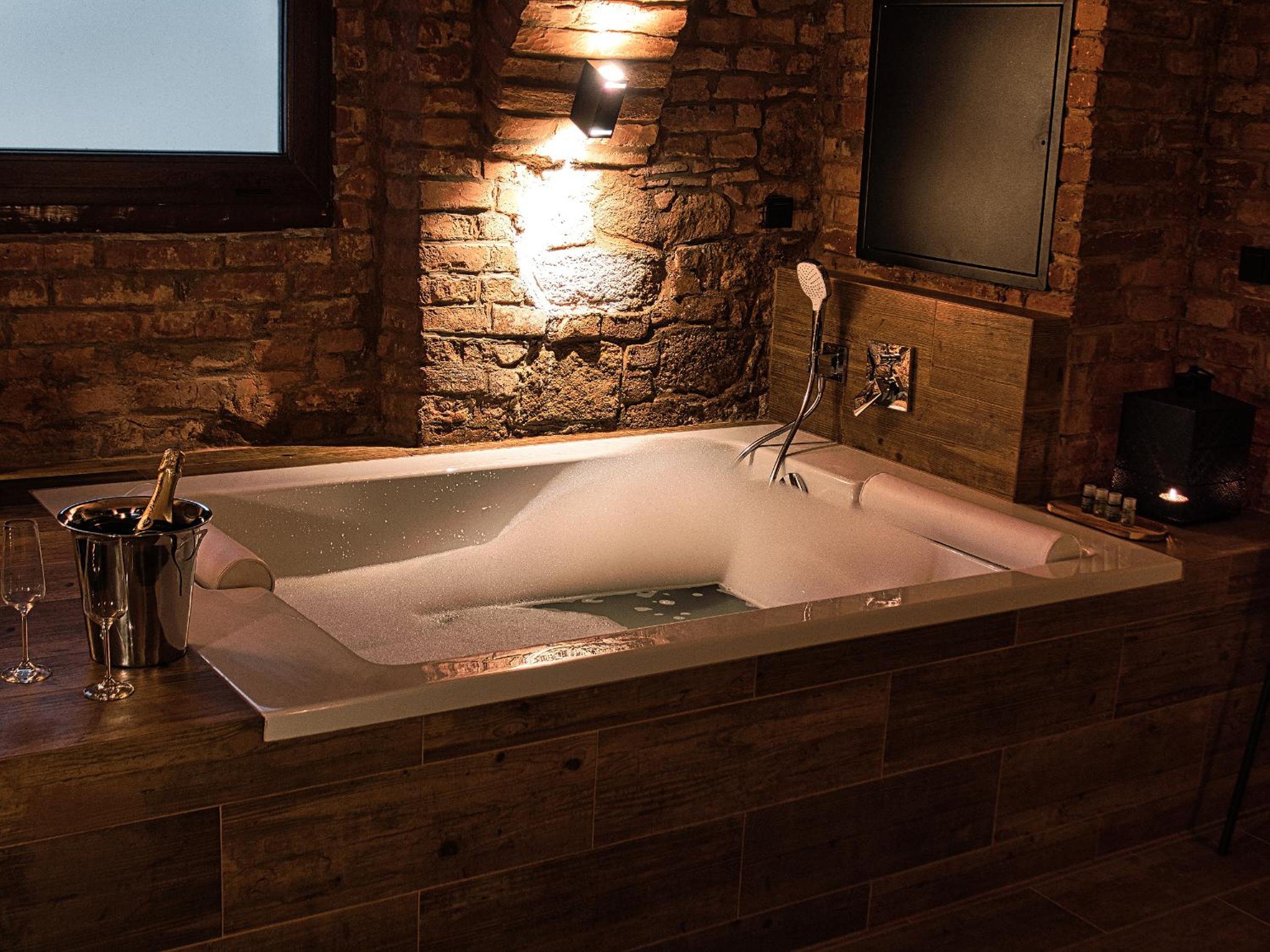 Wellness Gallery Apartments