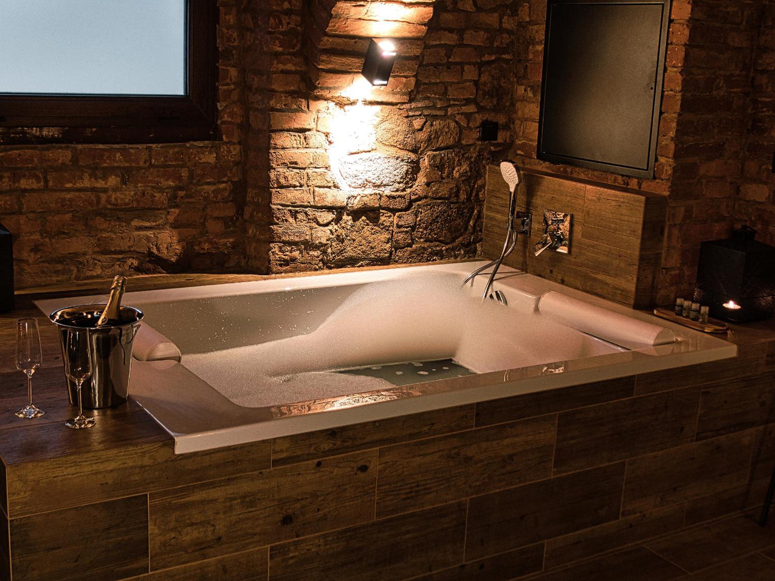 Wellness Gallery Apartments
