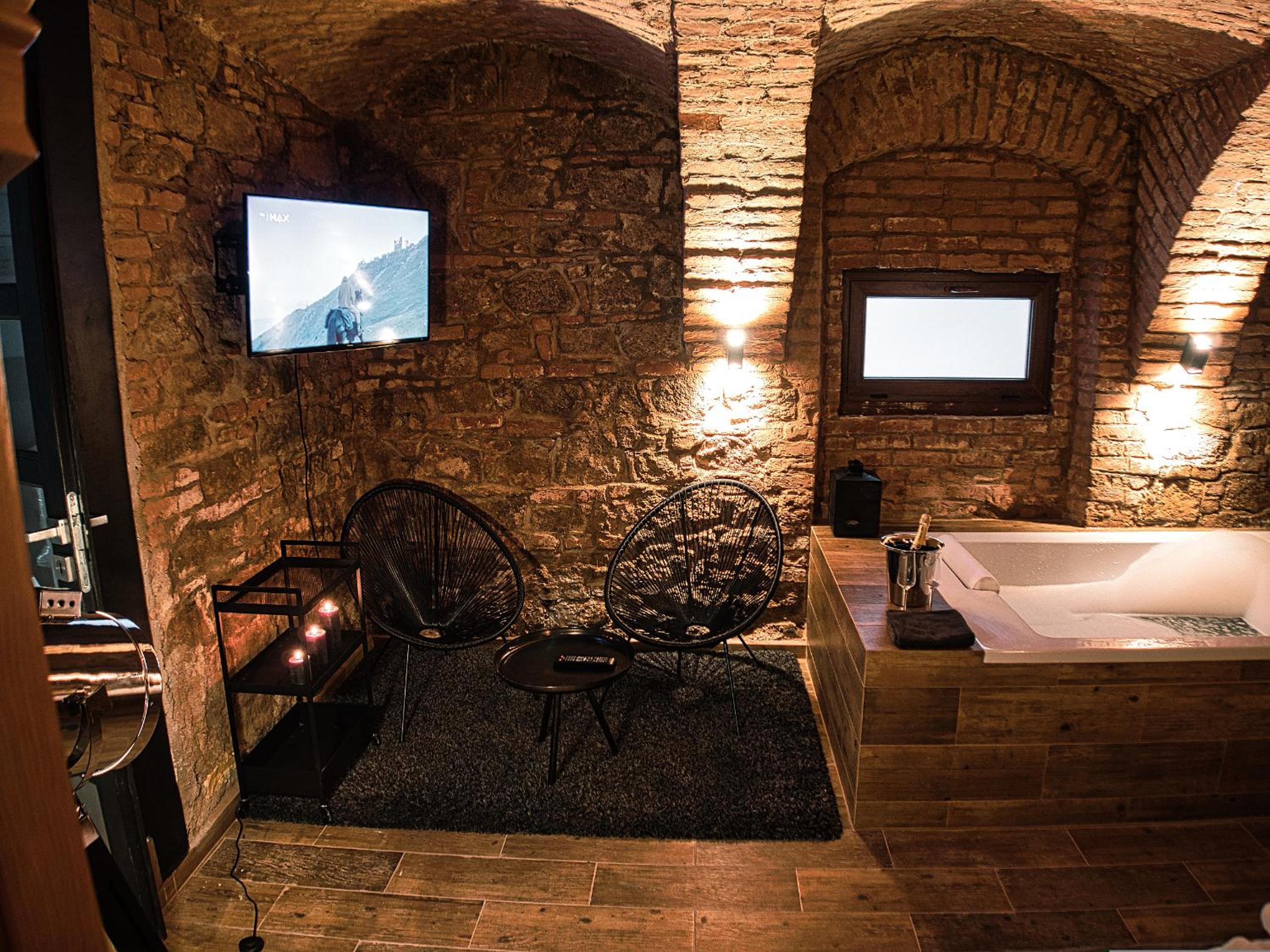 Wellness Gallery Apartments